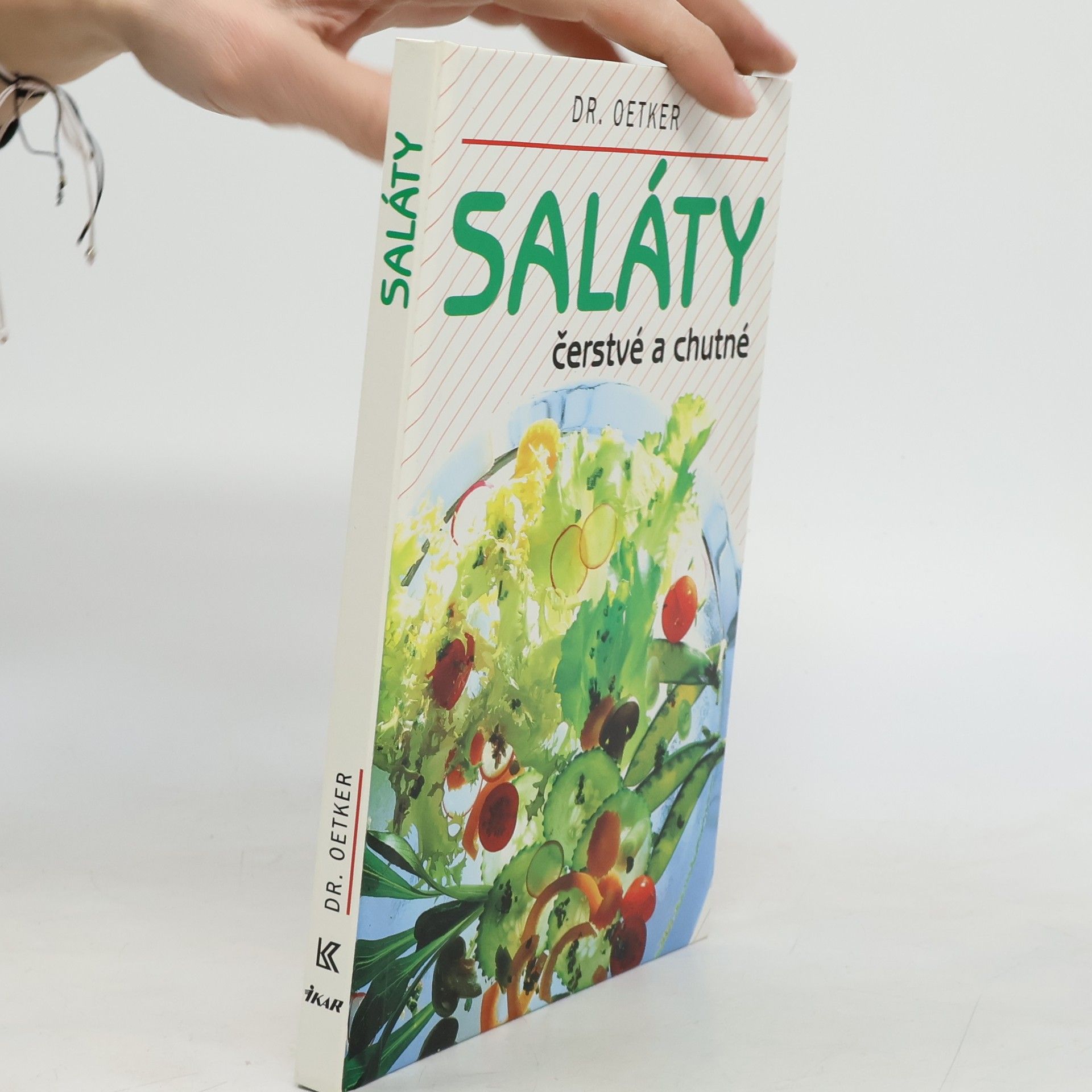 Kolektív autorov Saláty čerstvé a chutné