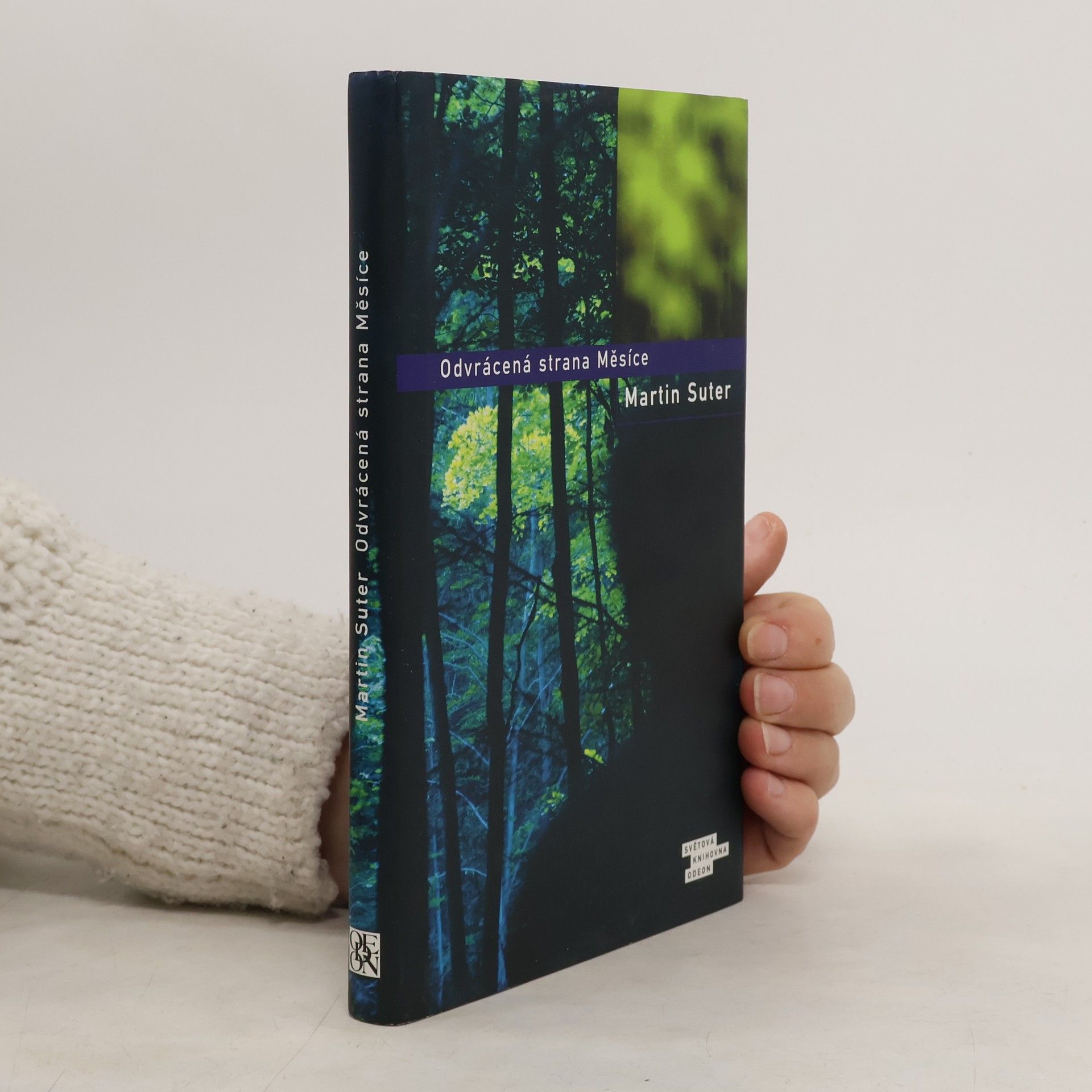Martin Suter Odvrácená strana Měsíce