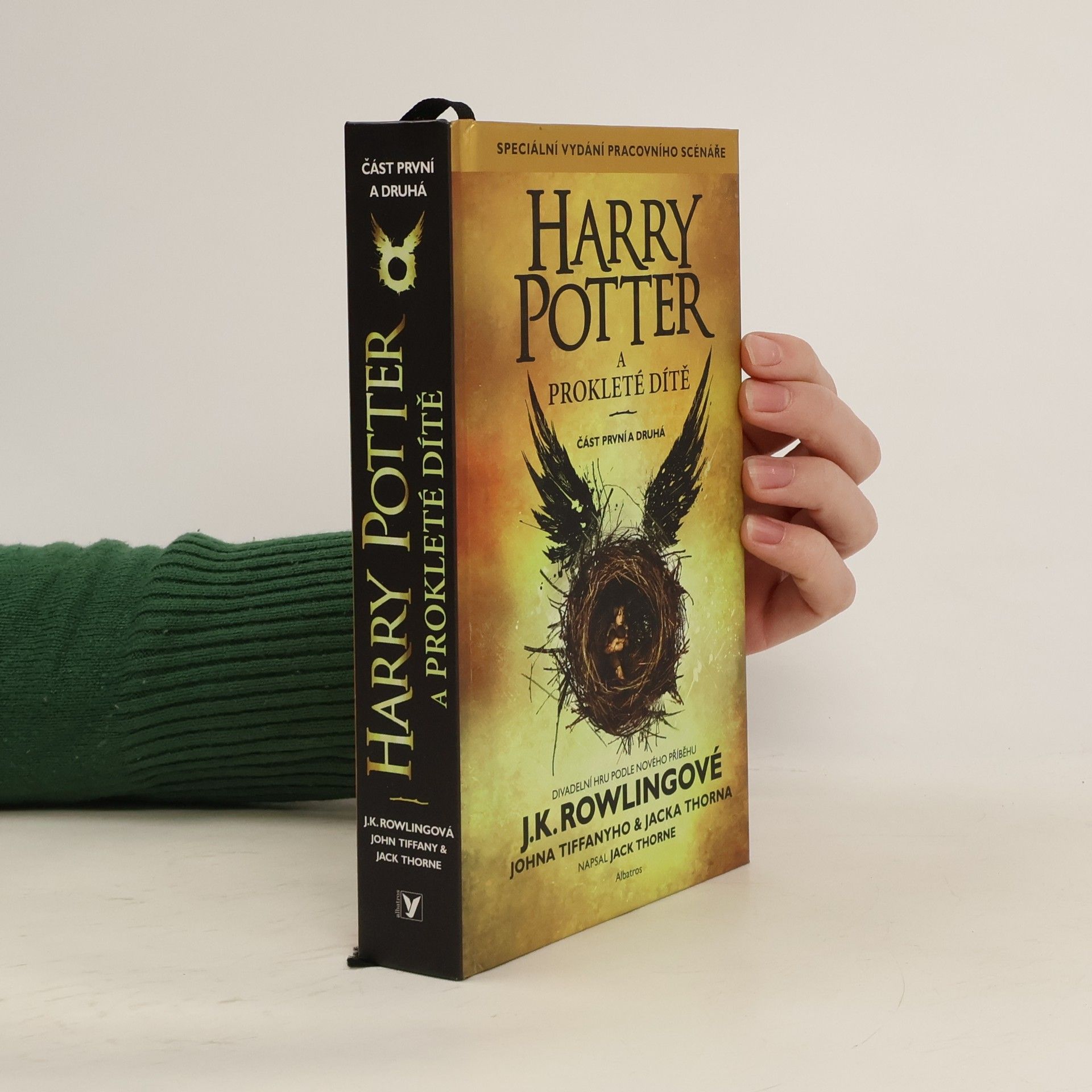 Jack Thorne Harry Potter a prokleté dítě