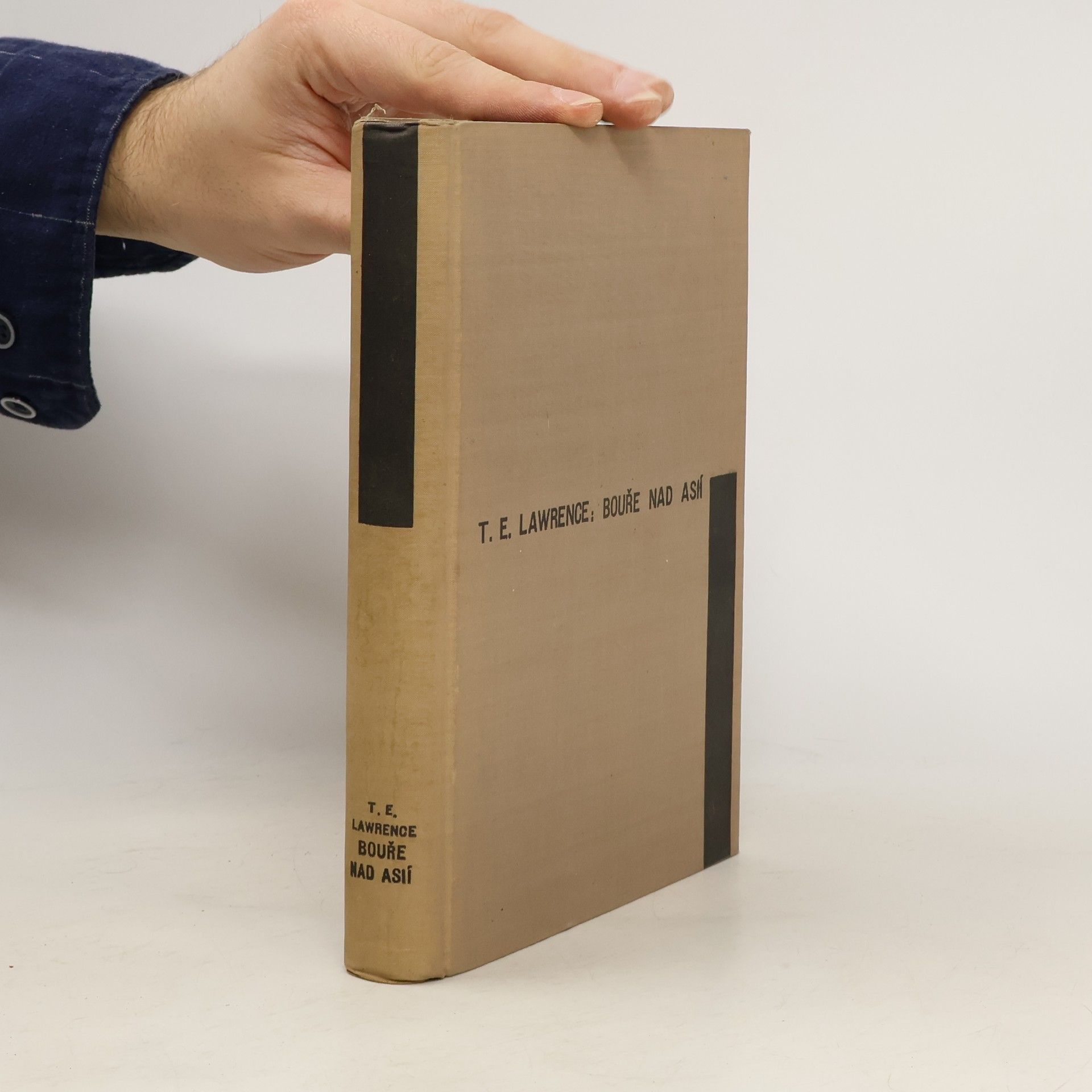 T. E. Lawrence Bouře nad Asií
