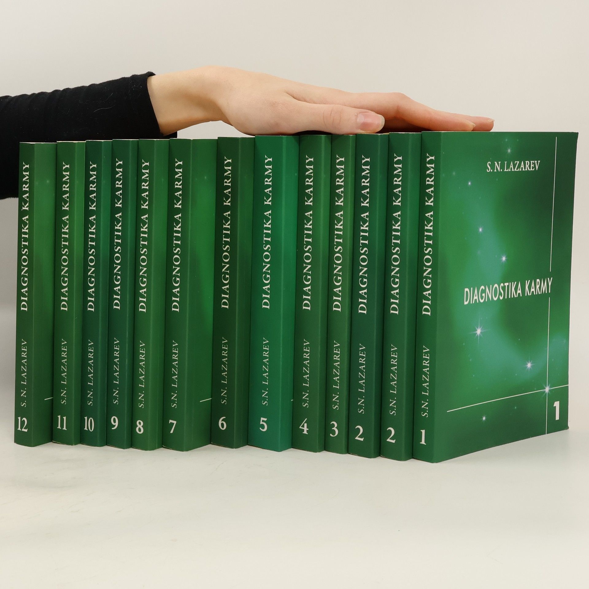 Sergej Nikolajevič Lazarev Diagnostika karmy 1-12