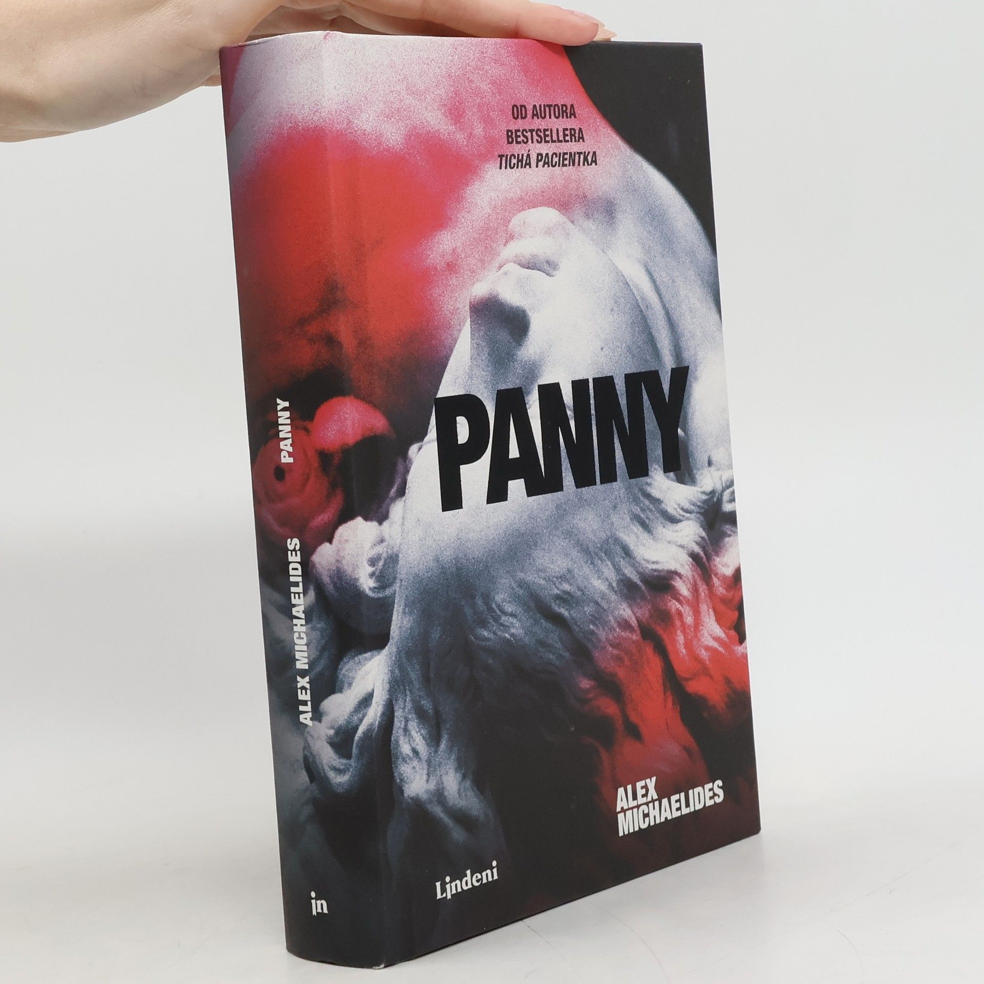 Alex Michaelides Panny