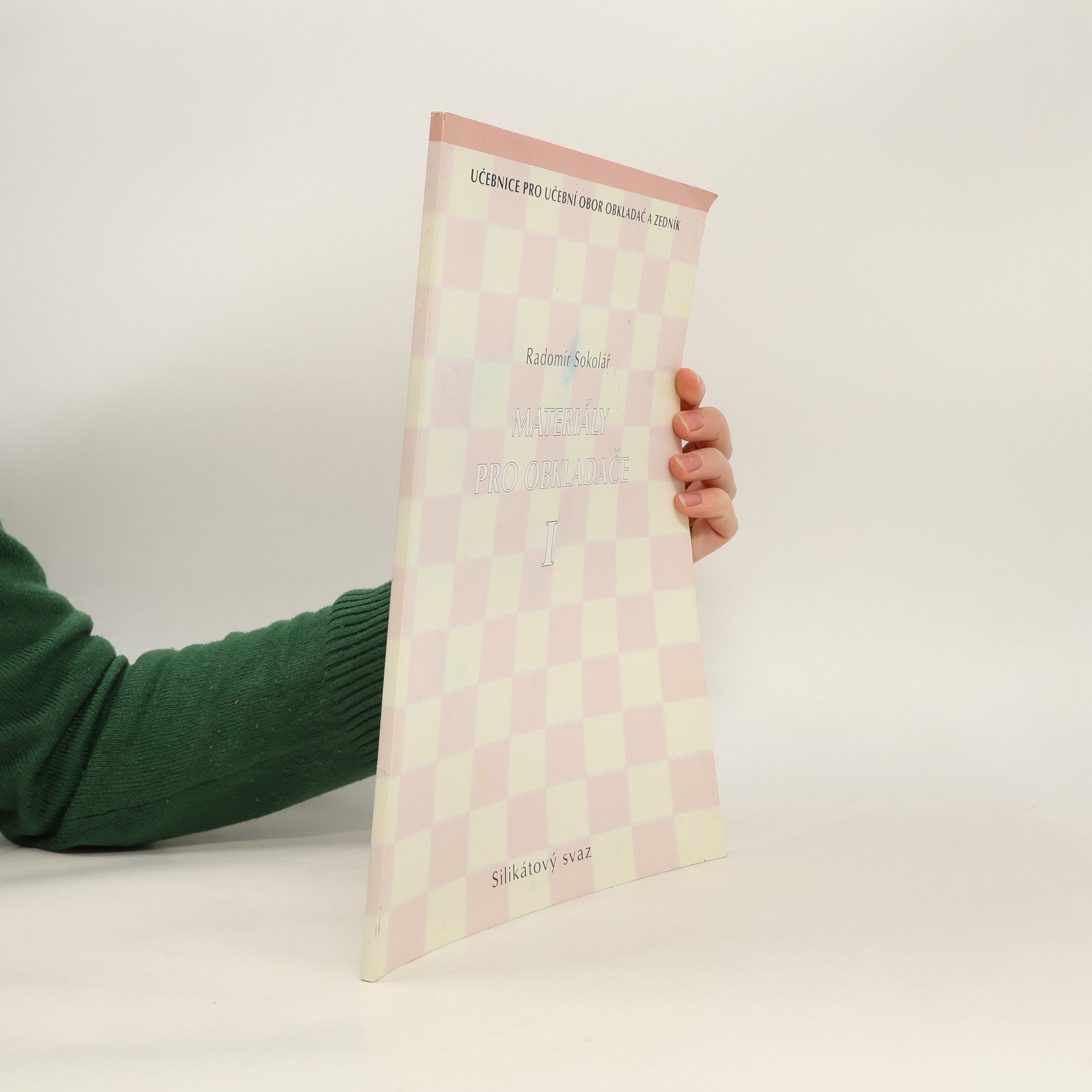 Materiály pro obkladače