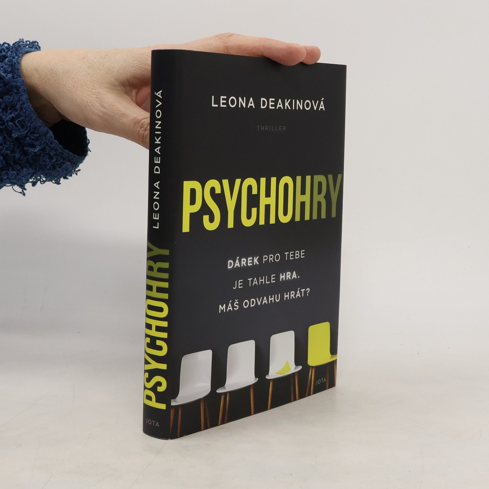 Leona Deakin Psychohry