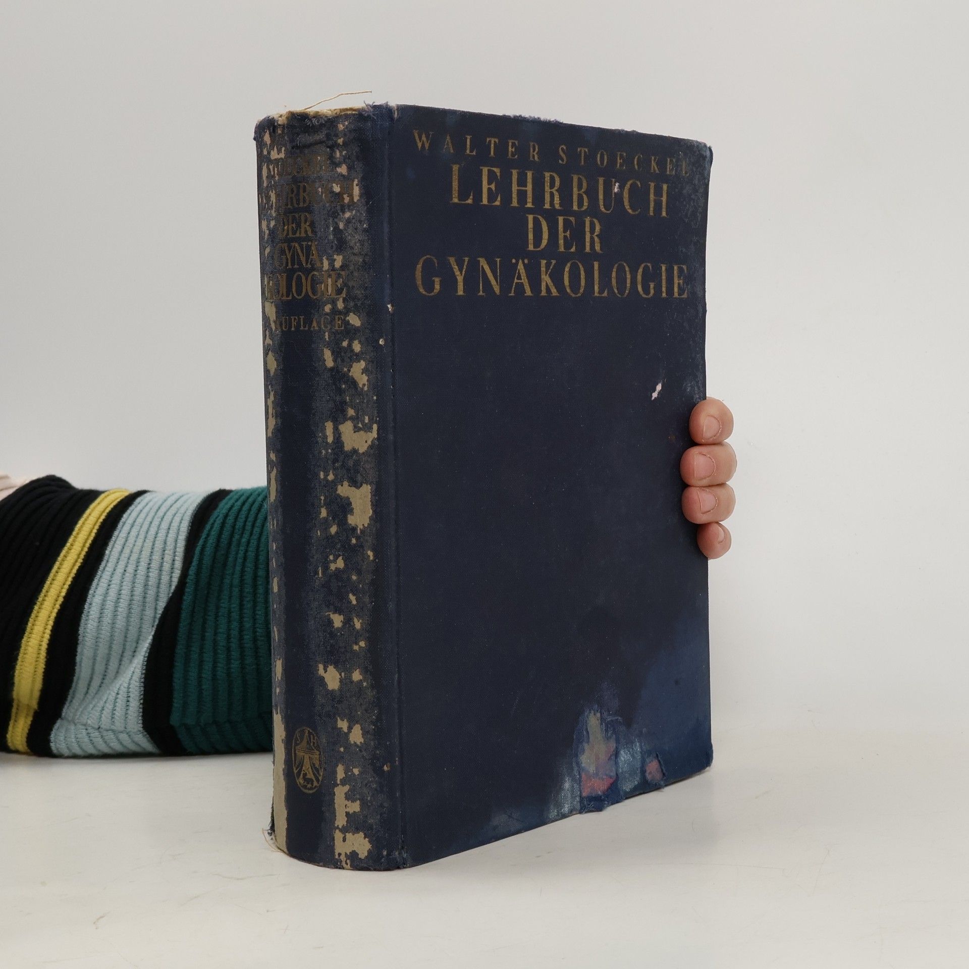 Lehrbuch der Gynäkologie 