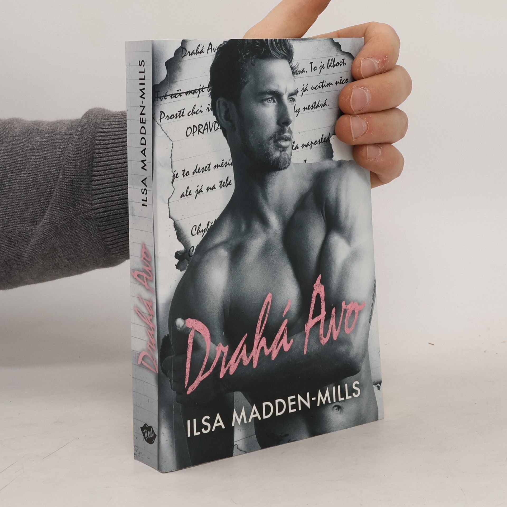 Ilsa Madden-Mills Drahá Avo