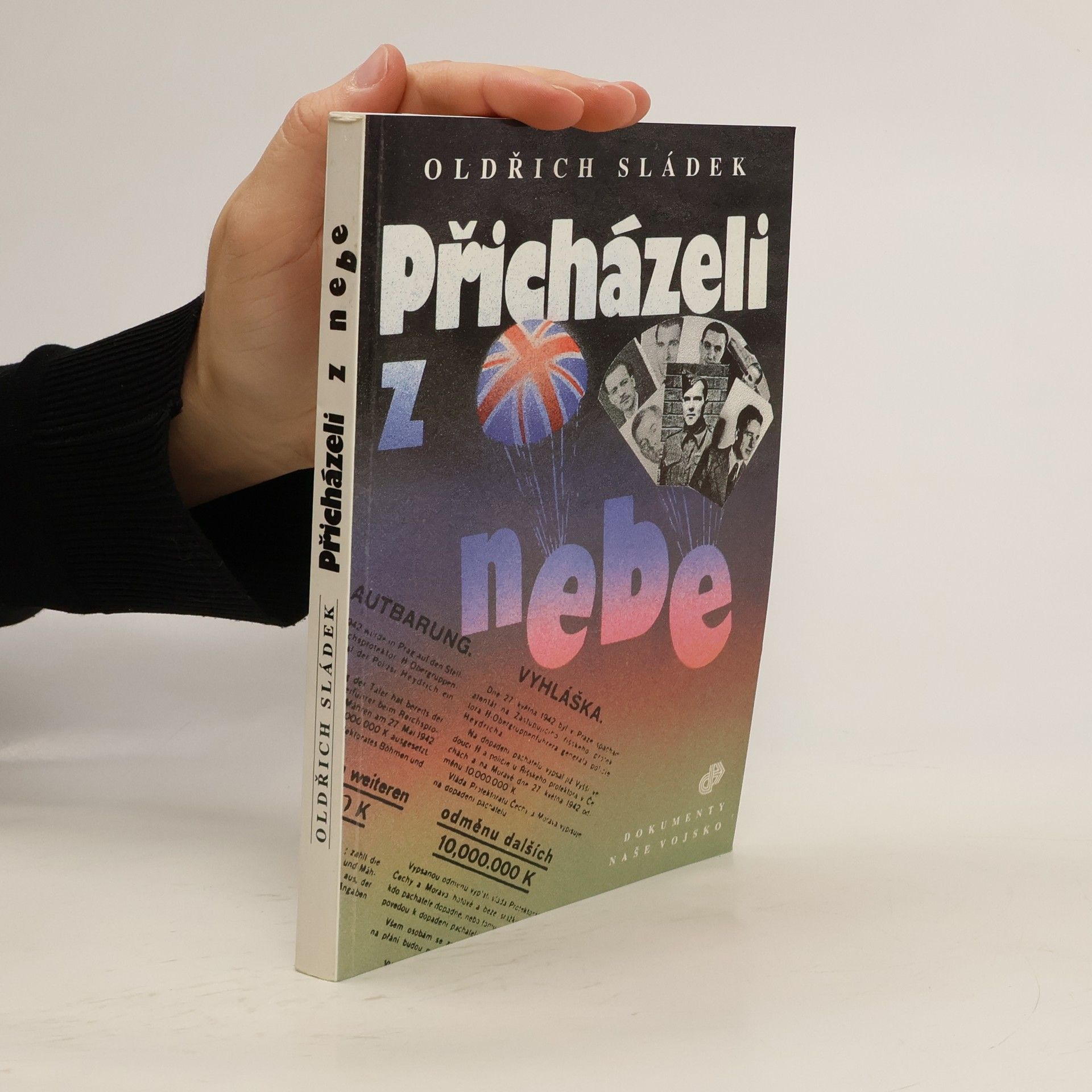 Přicházeli z nebe