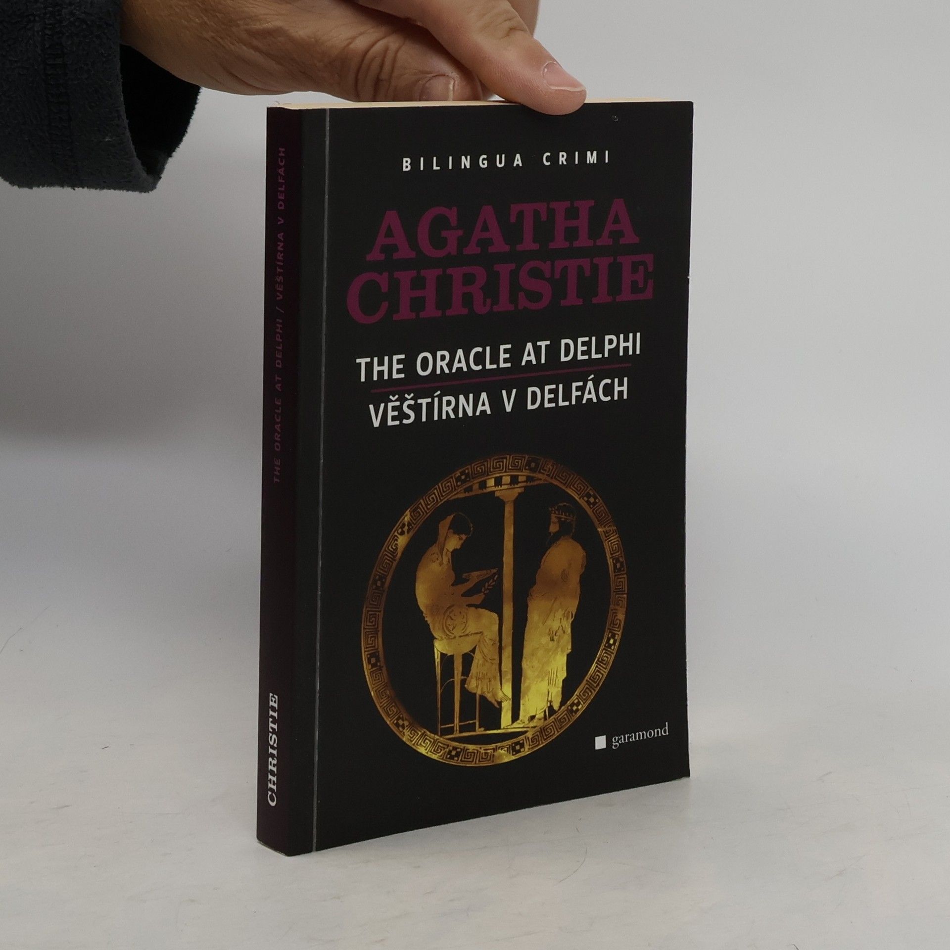 Agatha Christie Věštírna v Delfách / The Oracle at Delphi