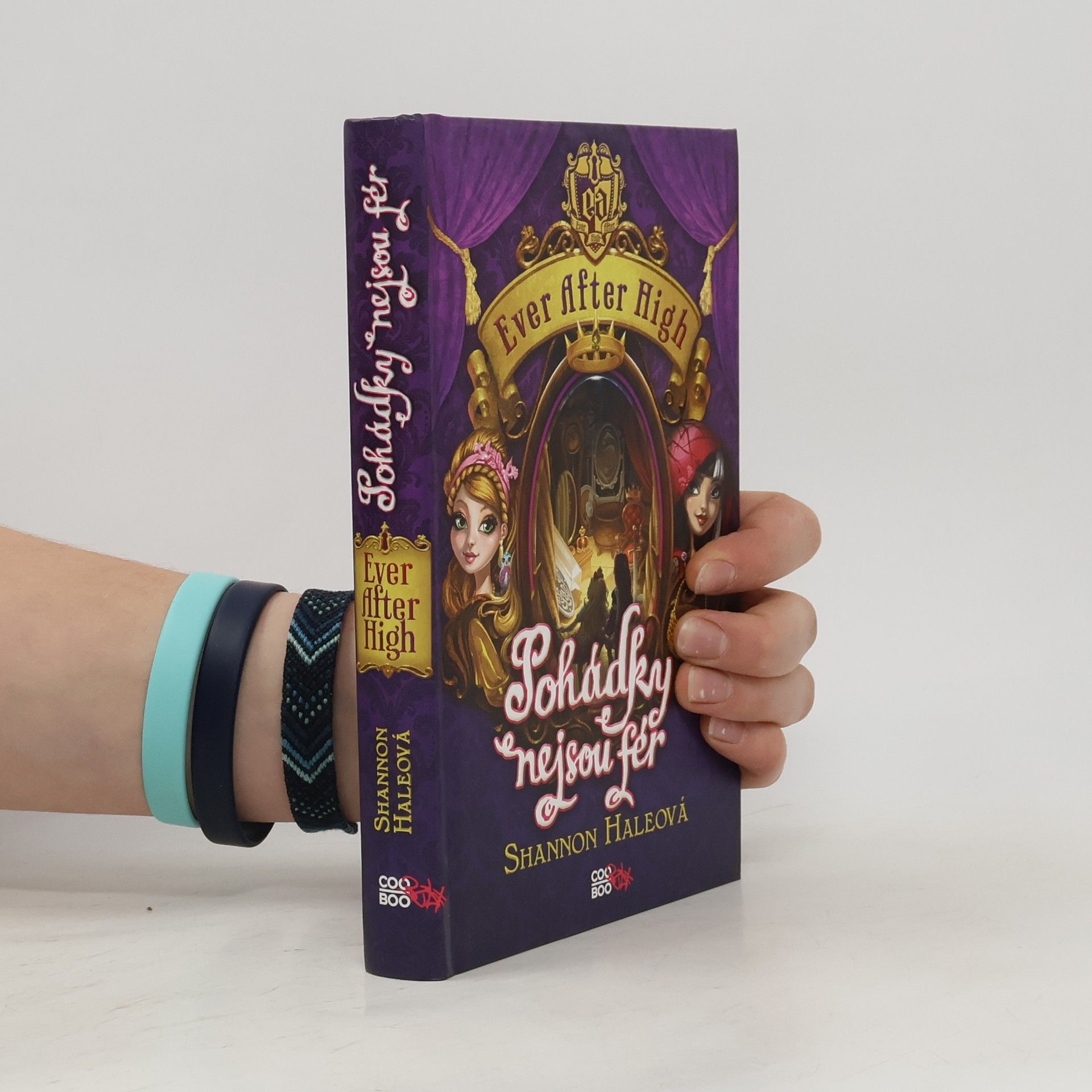 Shannon Hale Pohádky nejsou fér