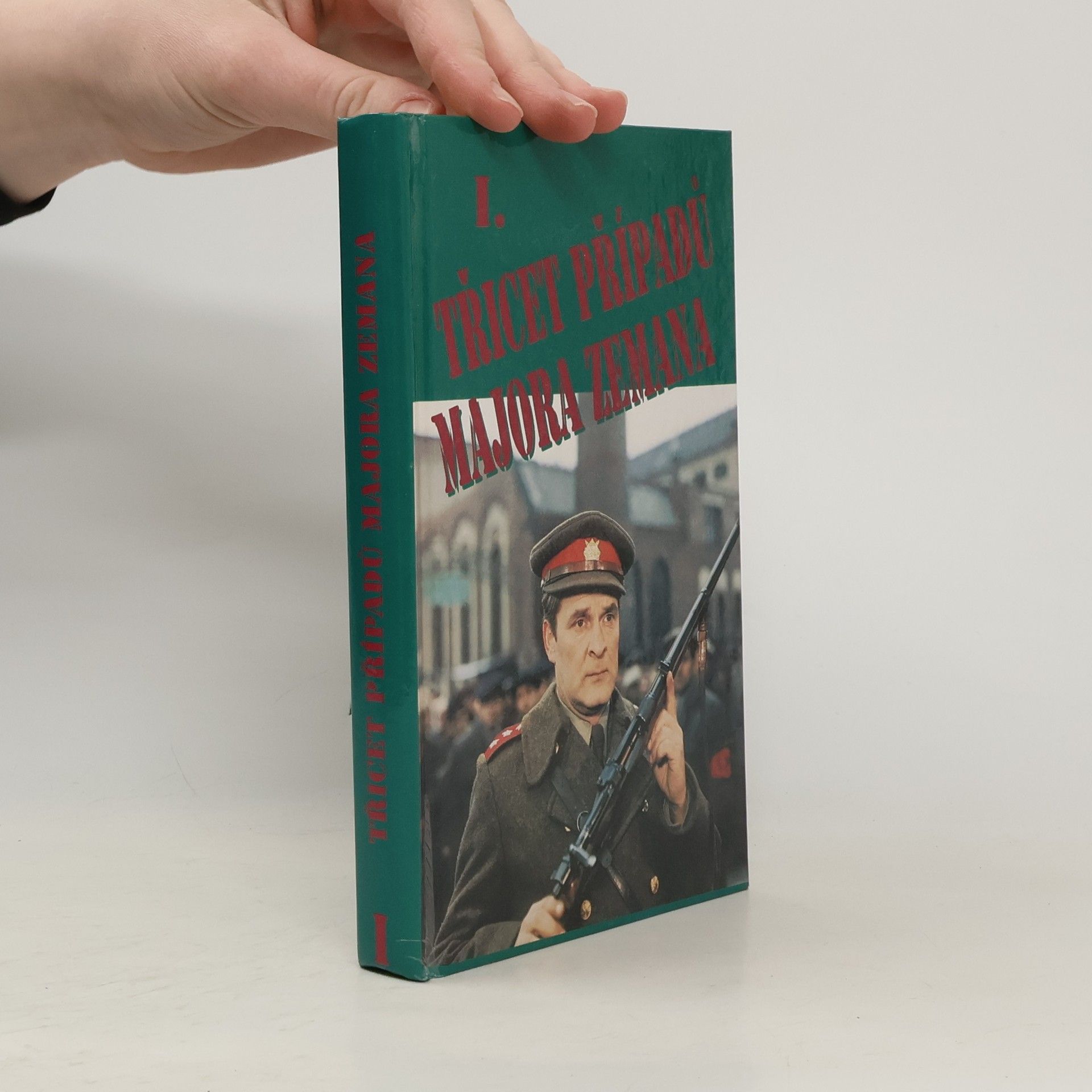 Jiří Procházka Třicet případů majora Zemana. 1.díl