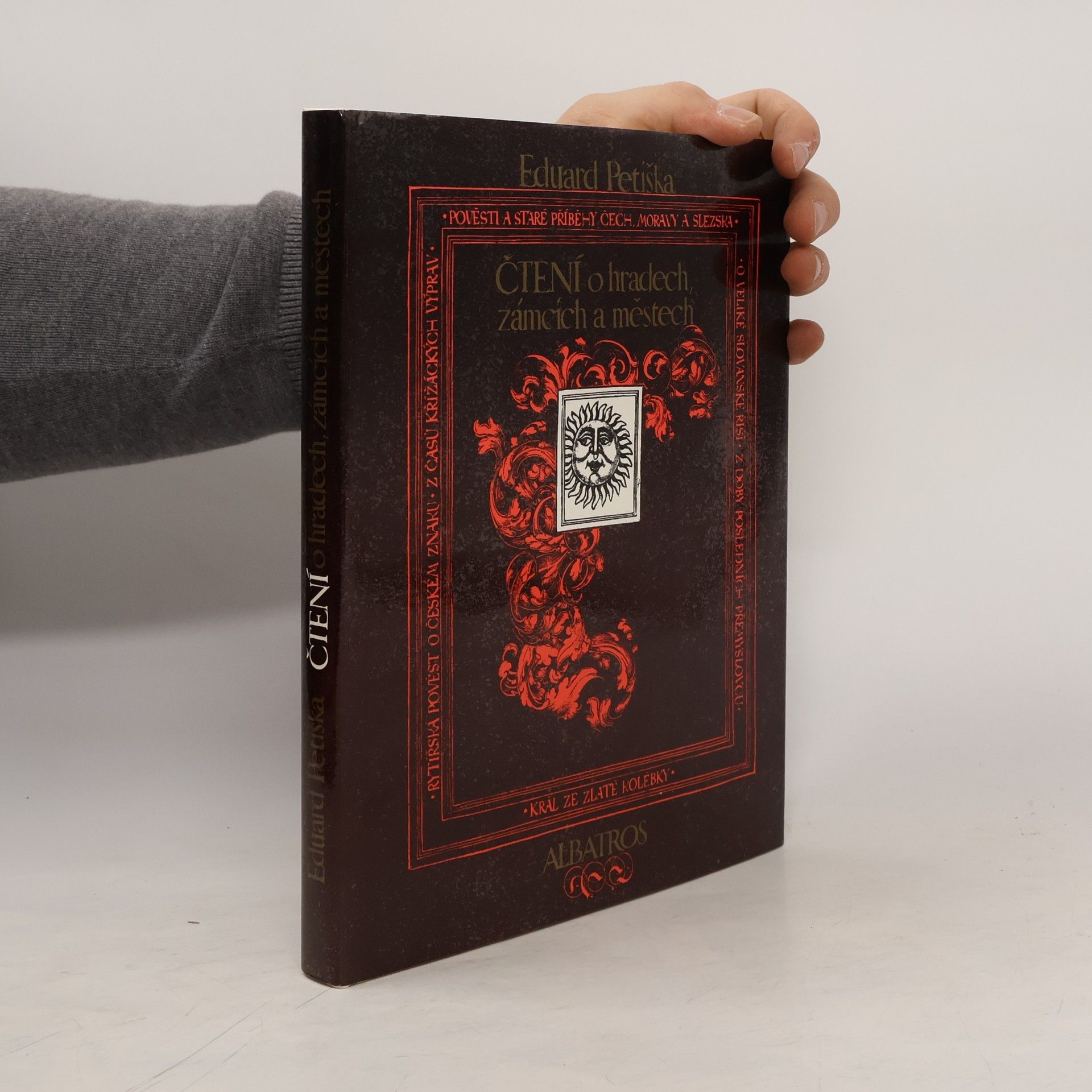 Eduard Petiška Čtení o hradech, zámcích a městech