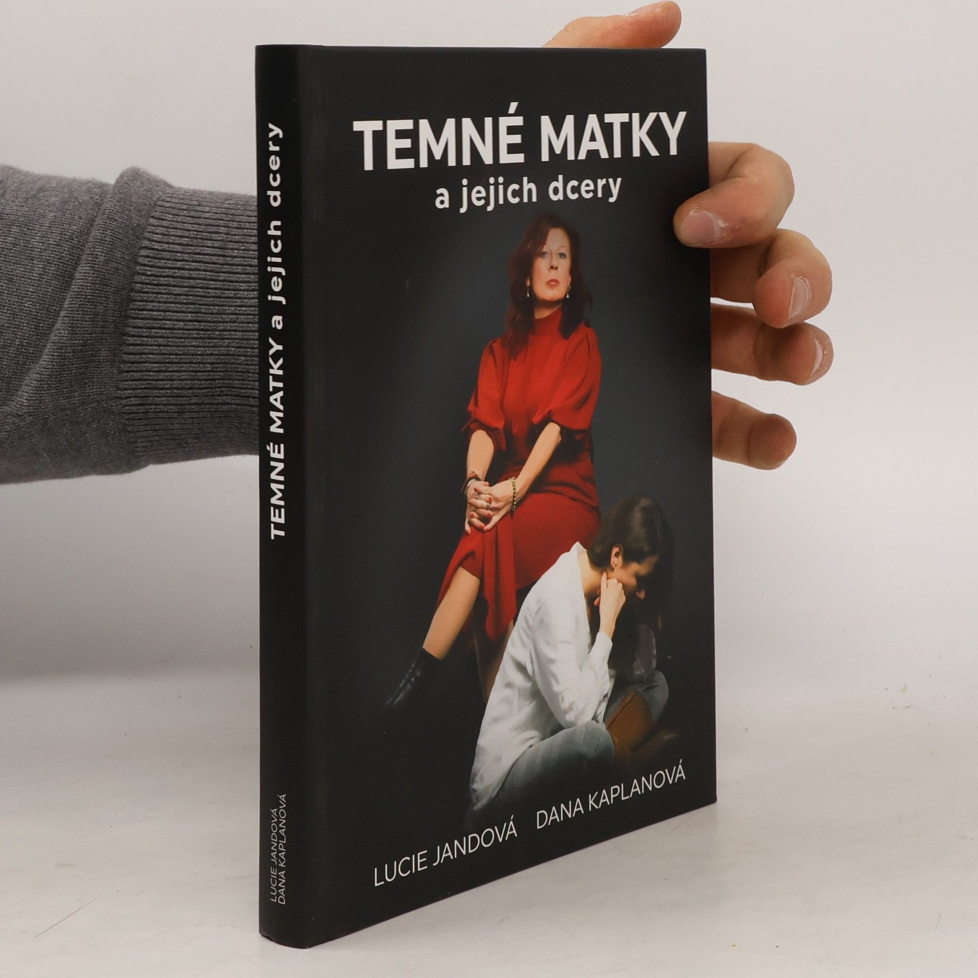 Temné matky a jejich dcery