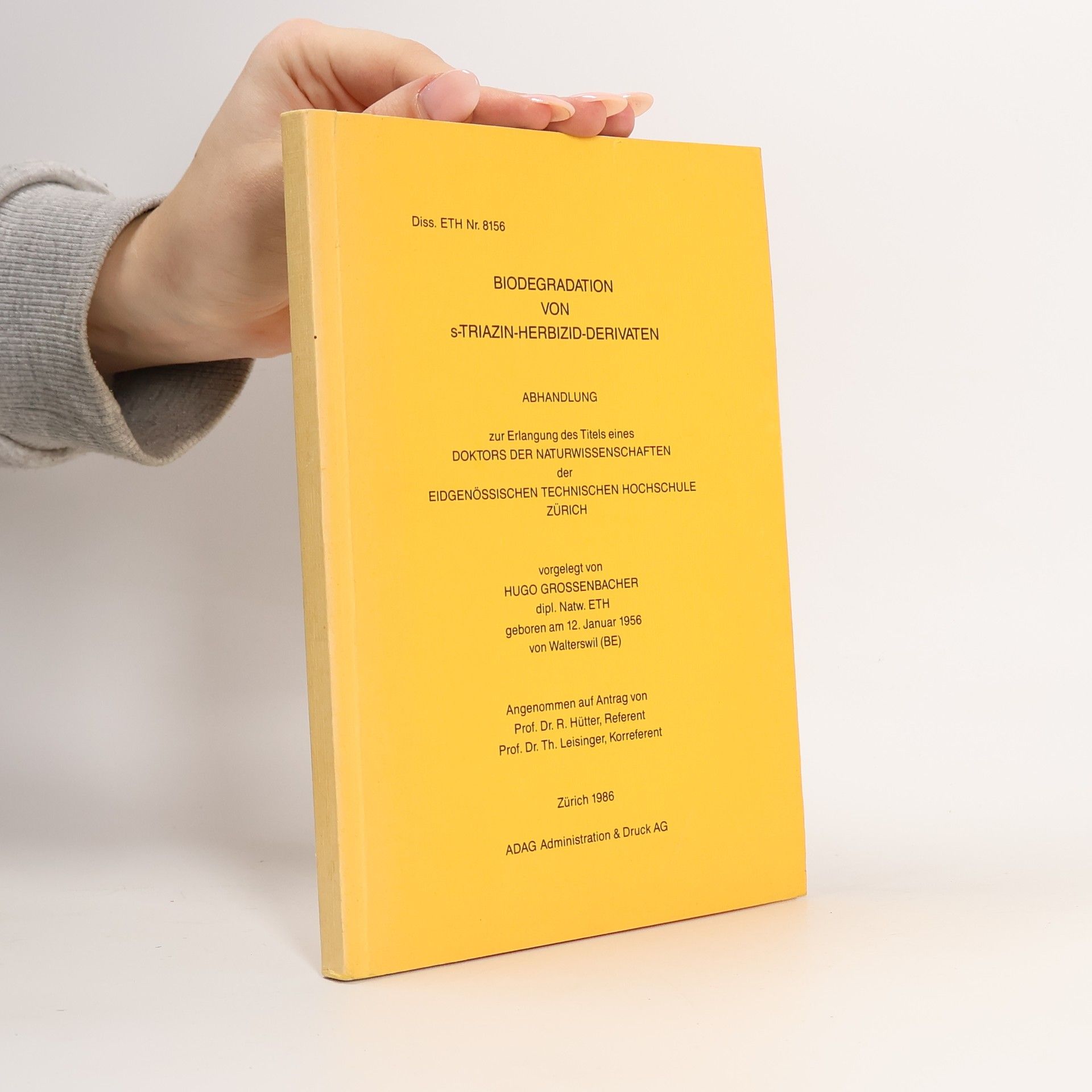 Biodegradation von s-Triazin-Herbizid-Derivaten