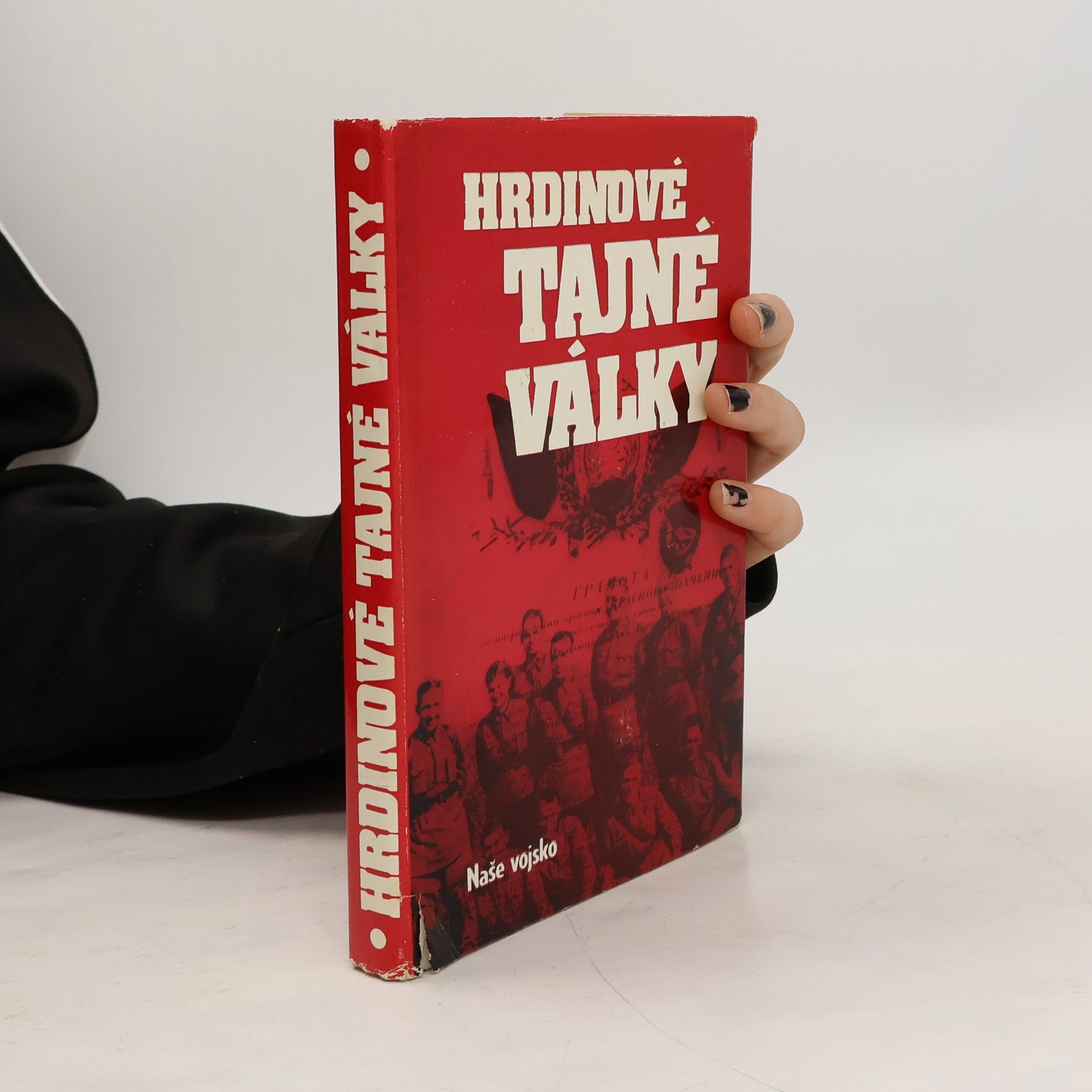 Maxmilián Bezděkovský Hrdinové tajné války