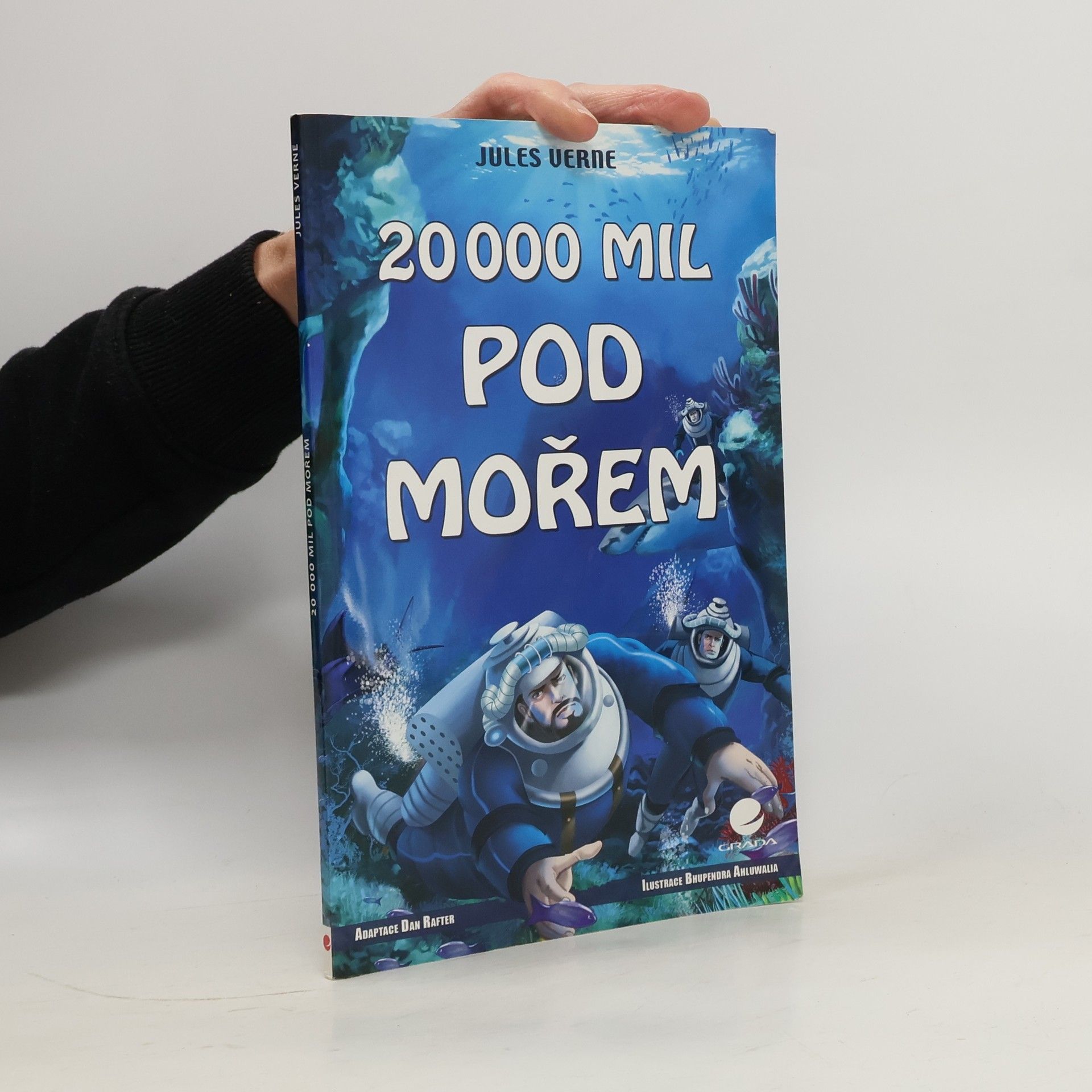 20 000 mil pod mořem