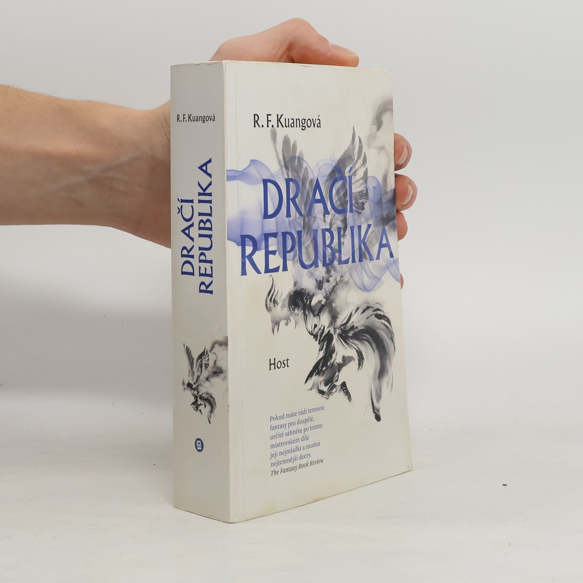 Rebecca Kuang Dračí republika