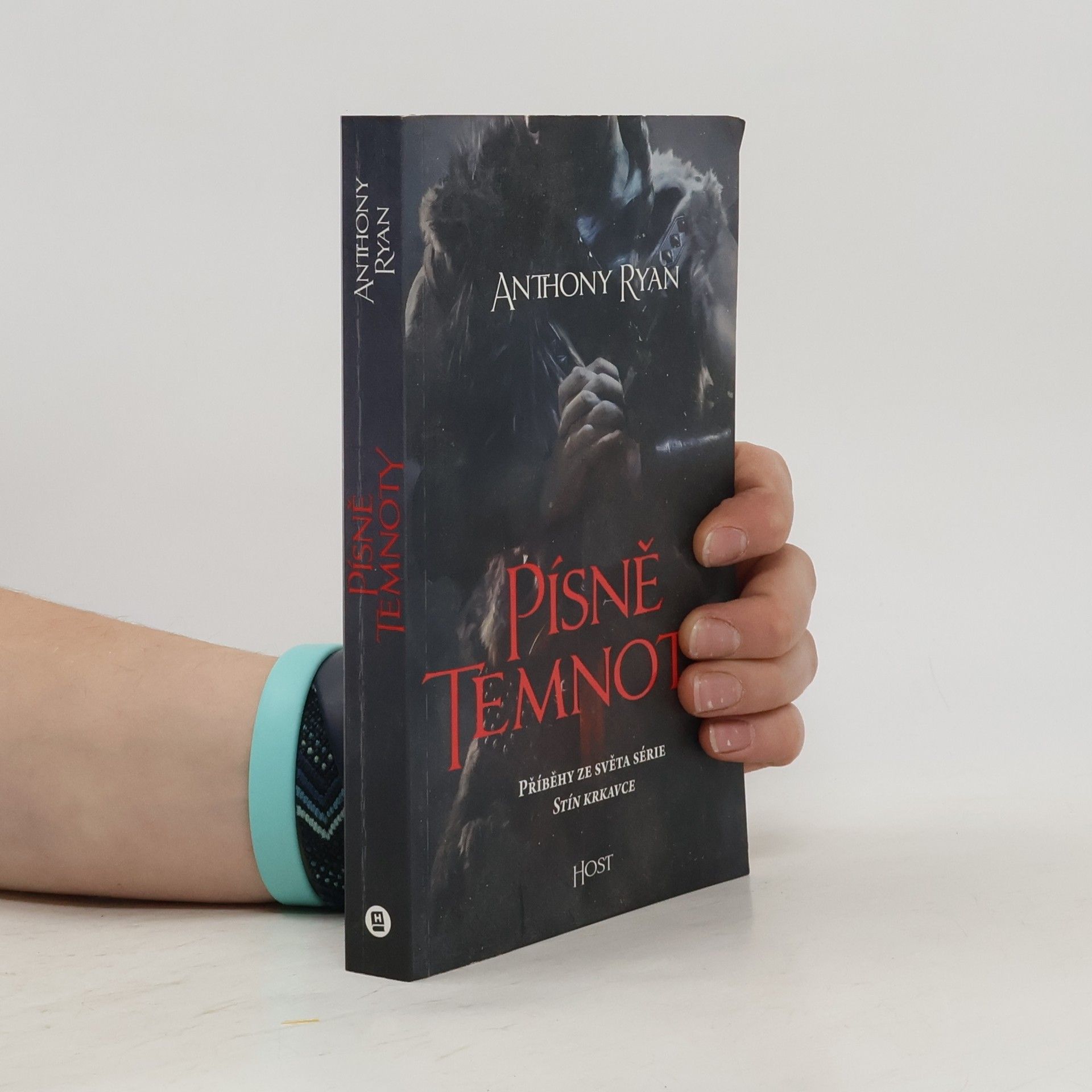 Anthony Ryan Písně temnoty