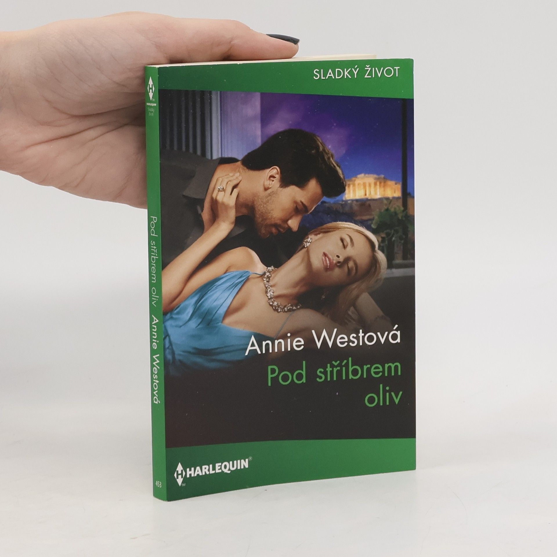 Anne West Pod stříbrem oliv