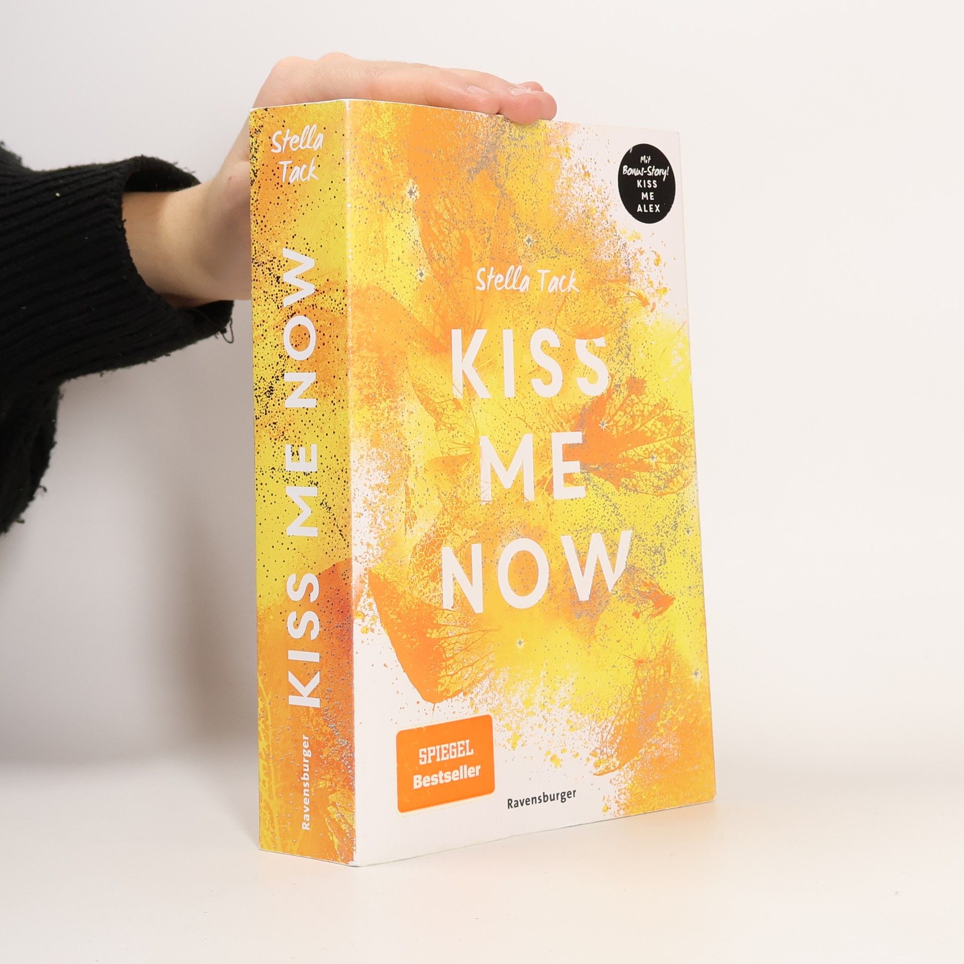 Stella A. Tack Kiss Me Now