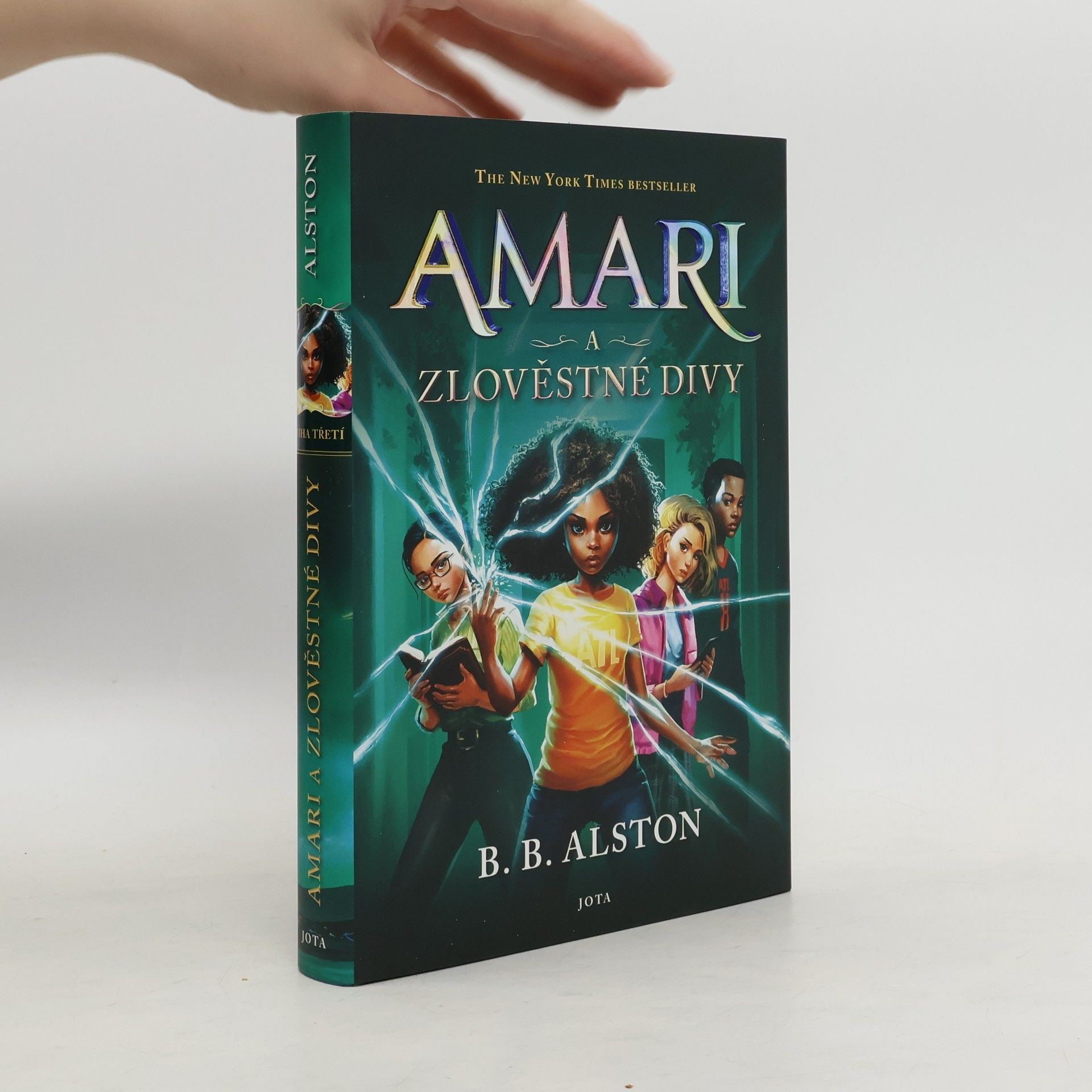 Amari a Zlověstné Divy