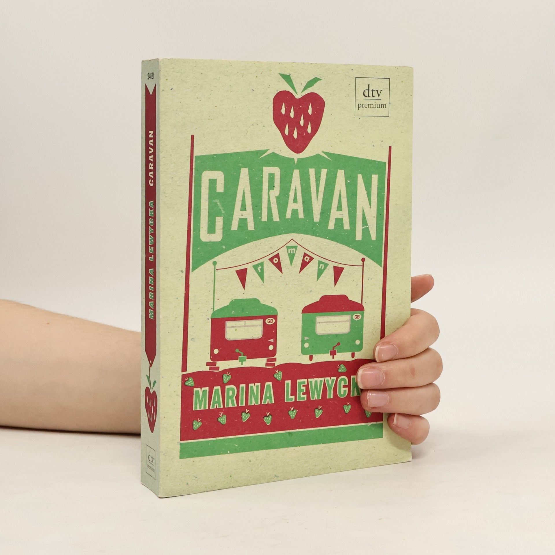 Marina Lewycká Caravan