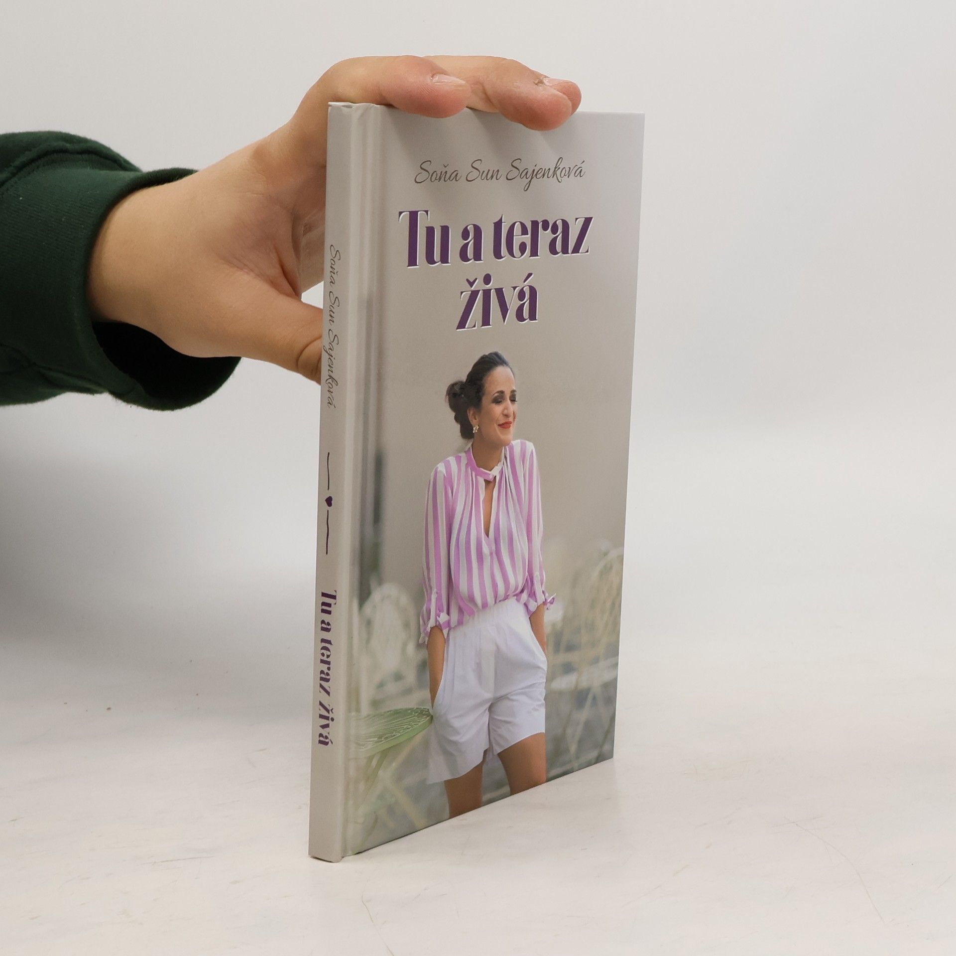 Soňa Sun Sajenková Tu a teraz živá