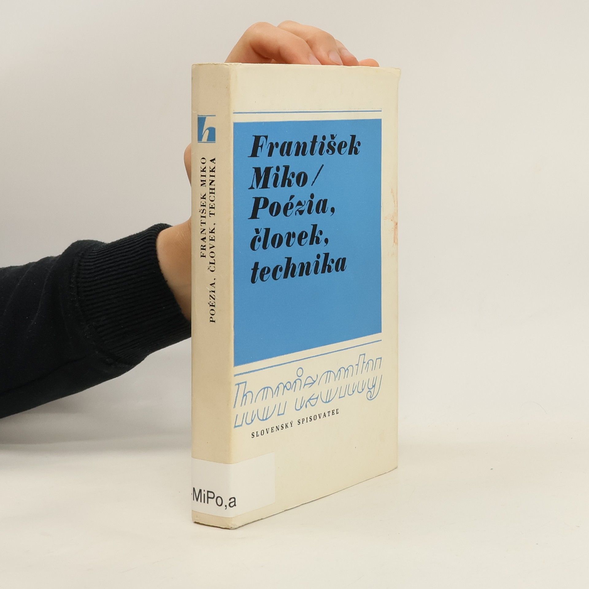 Poézia, člověk, technika