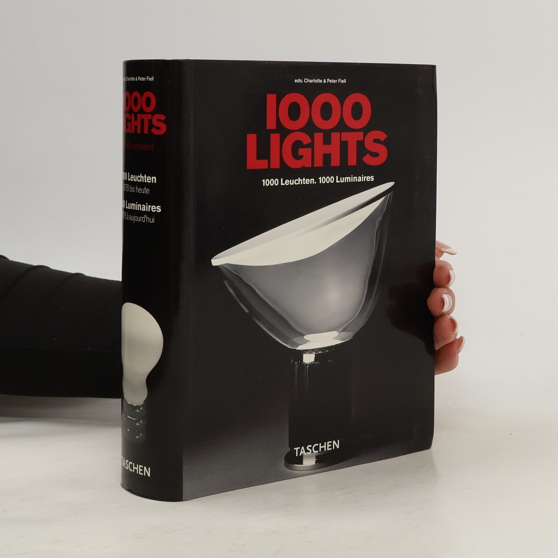 Charlotte Fiell 1000 lights