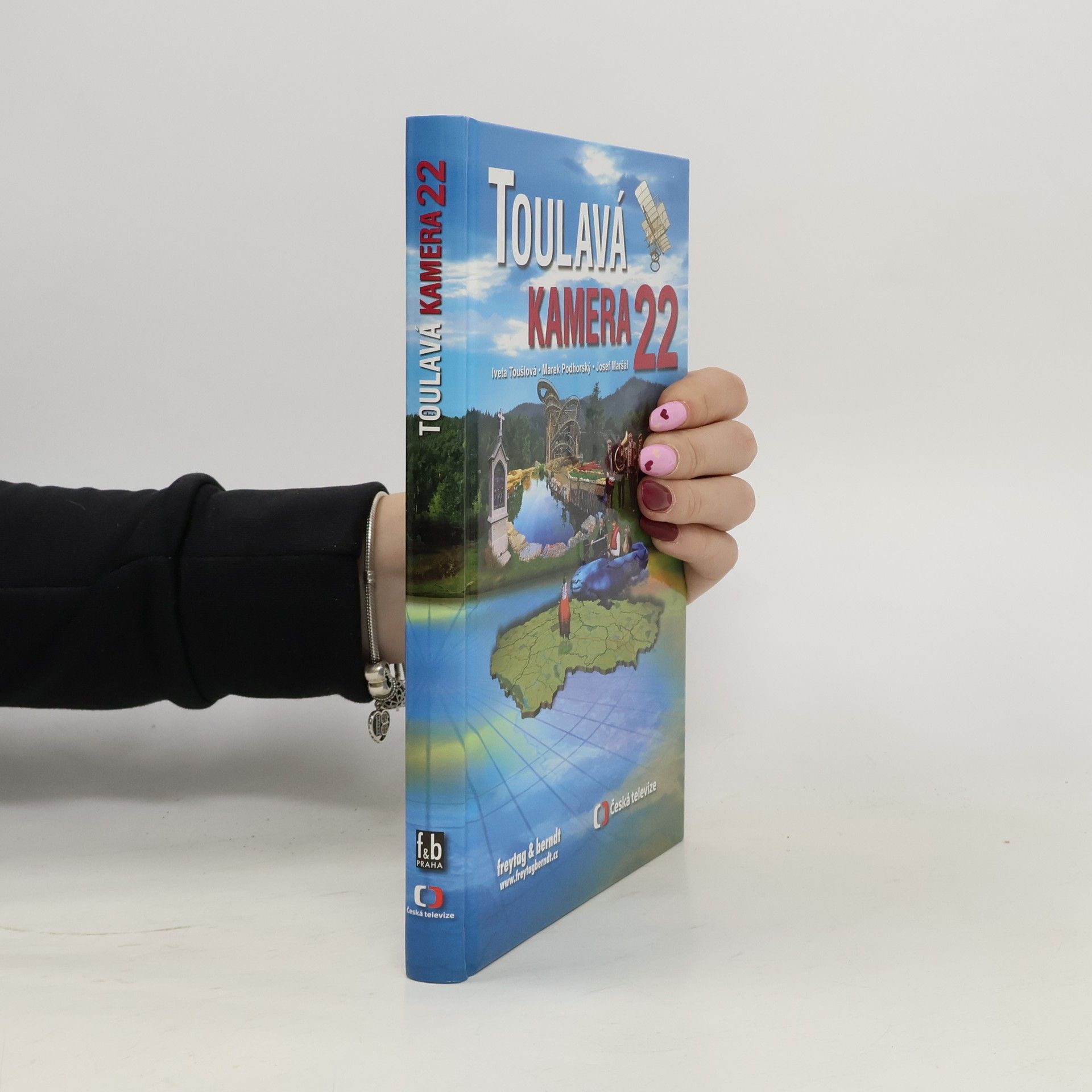 Iveta Toušlová Toulavá kamera 22
