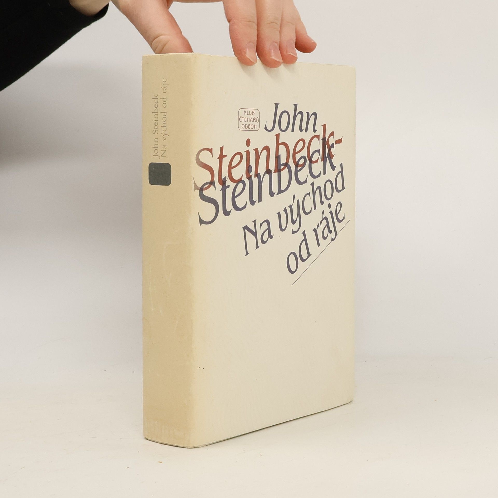 John Steinbeck Na východ od ráje