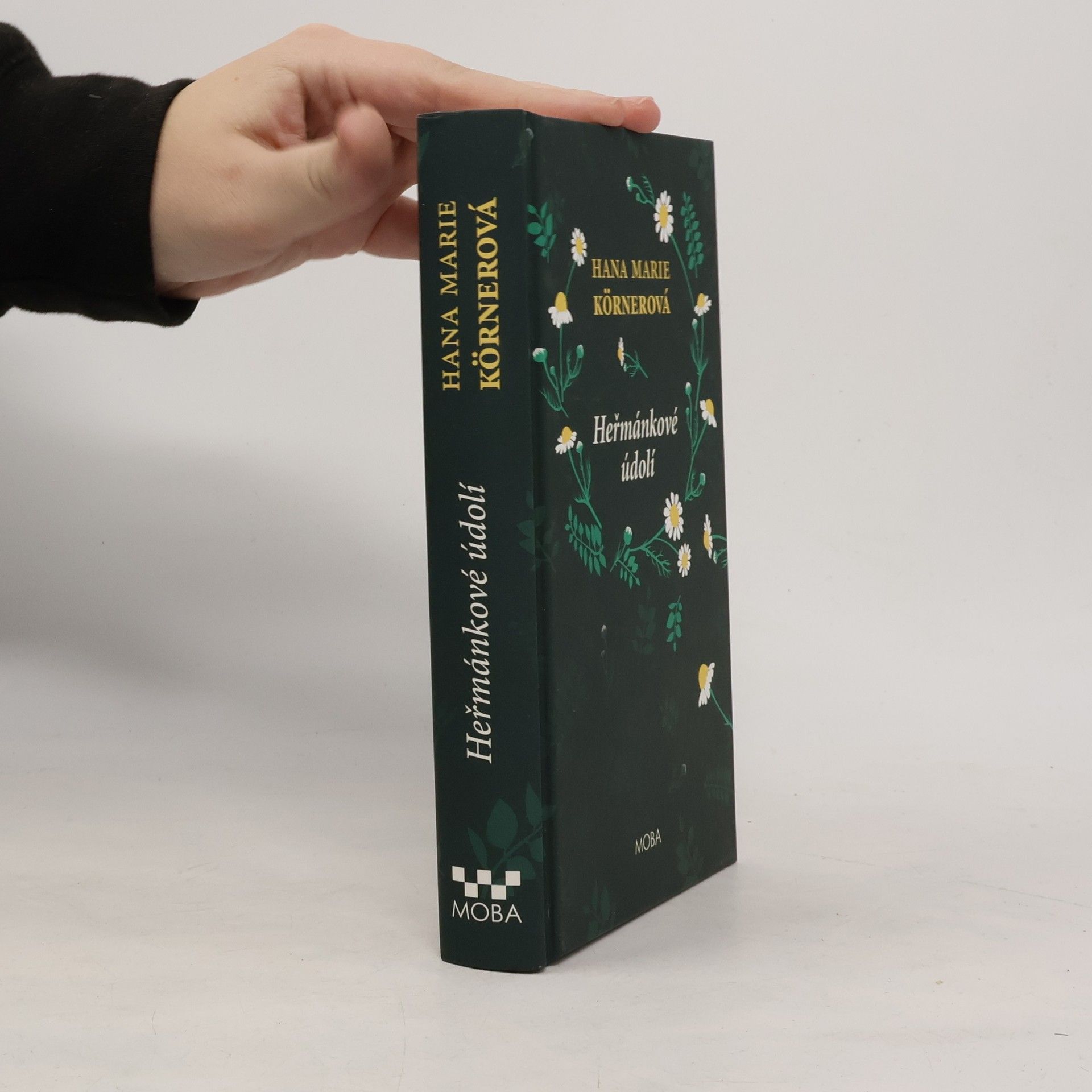 Hana Marie Körnerová Heřmánkové údolí