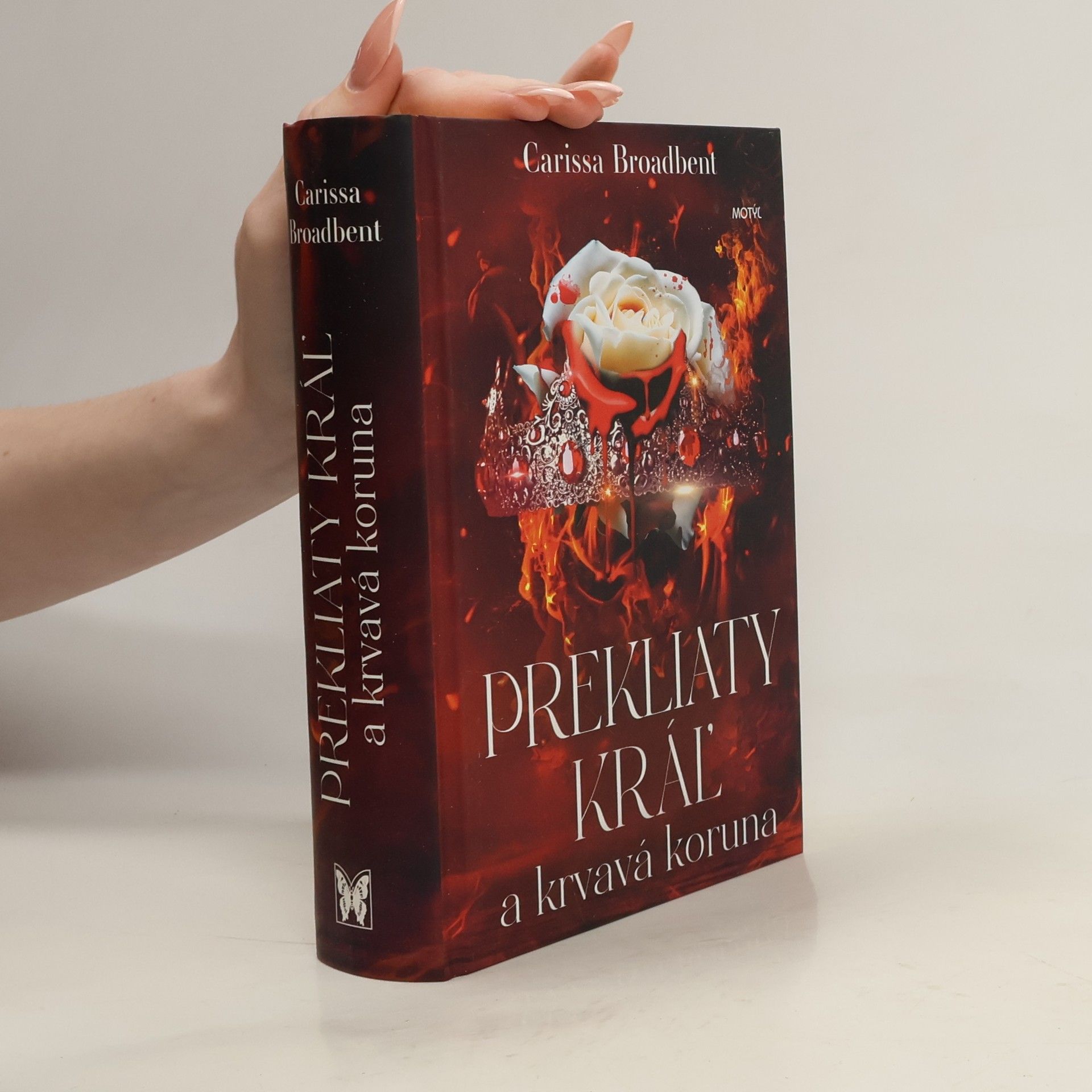 Carissa Broadbent Prekliaty kráľ a krvavá koruna