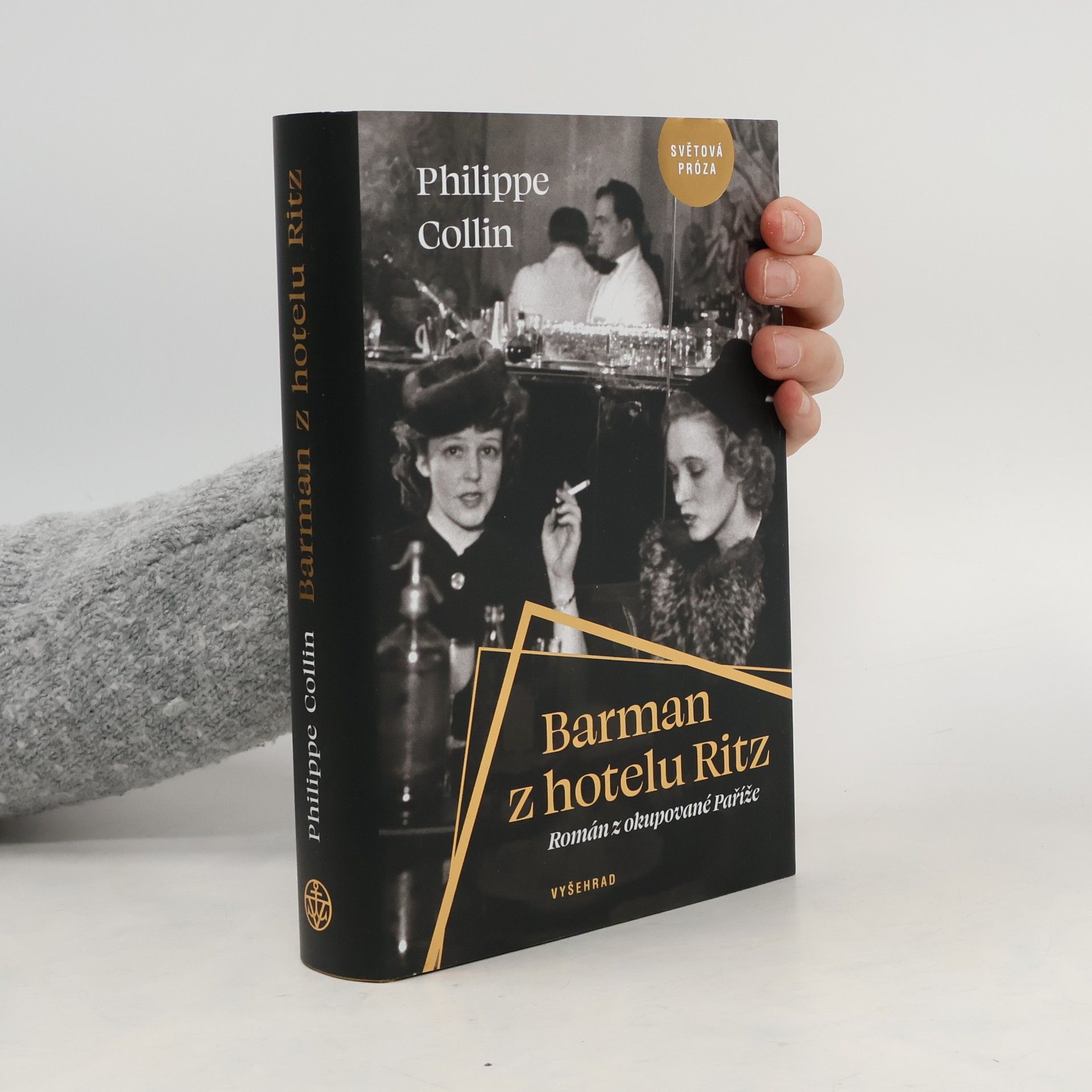 Barman z hotelu Ritz