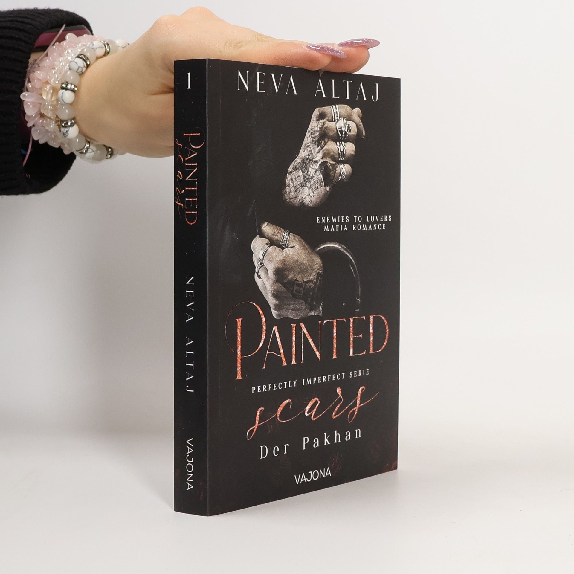 Neva Altaj Painted Scars - Der Pakhan / Perfectly Imperfect Bd.1