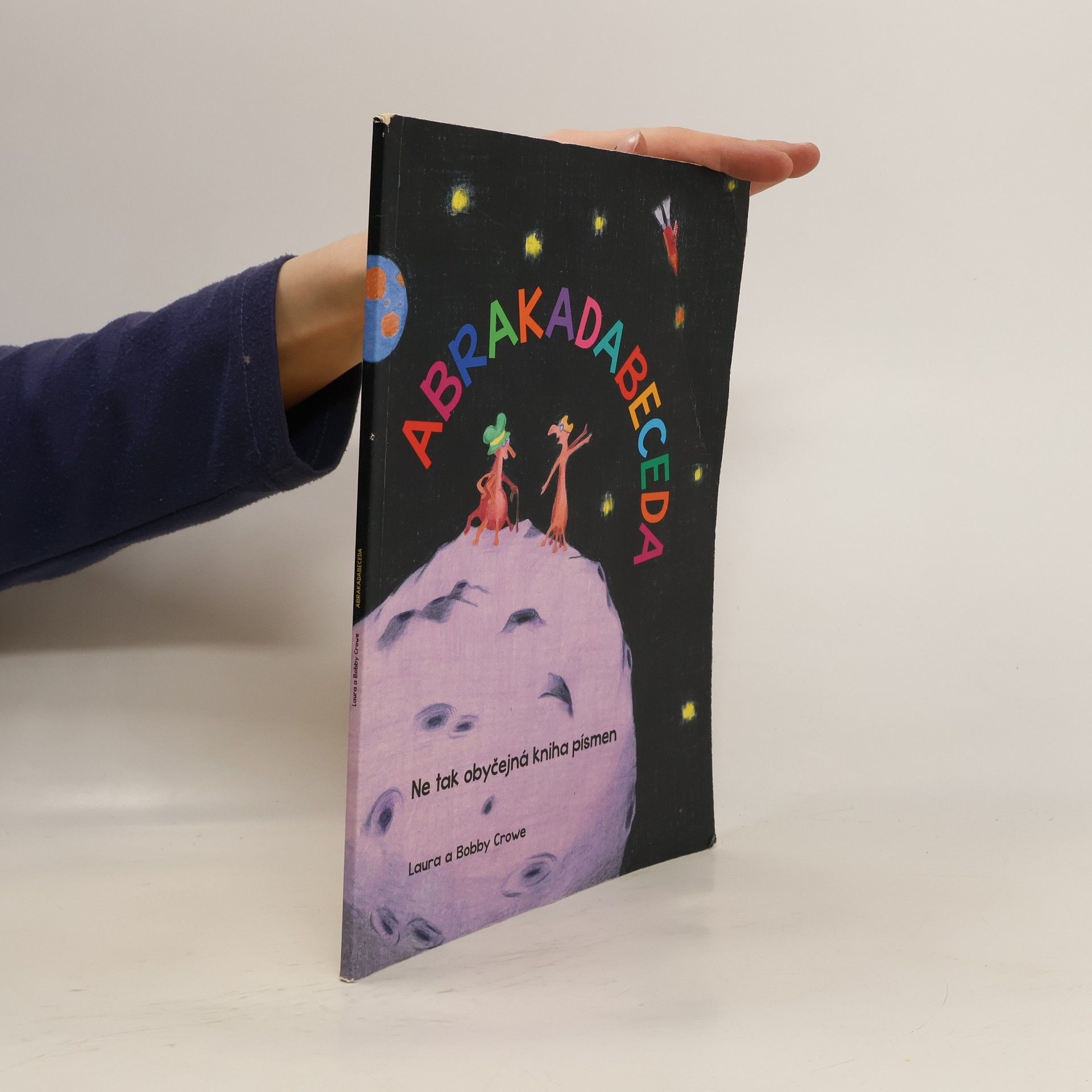 Abrakadabeceda. Ne tak obyčejná kniha písmen