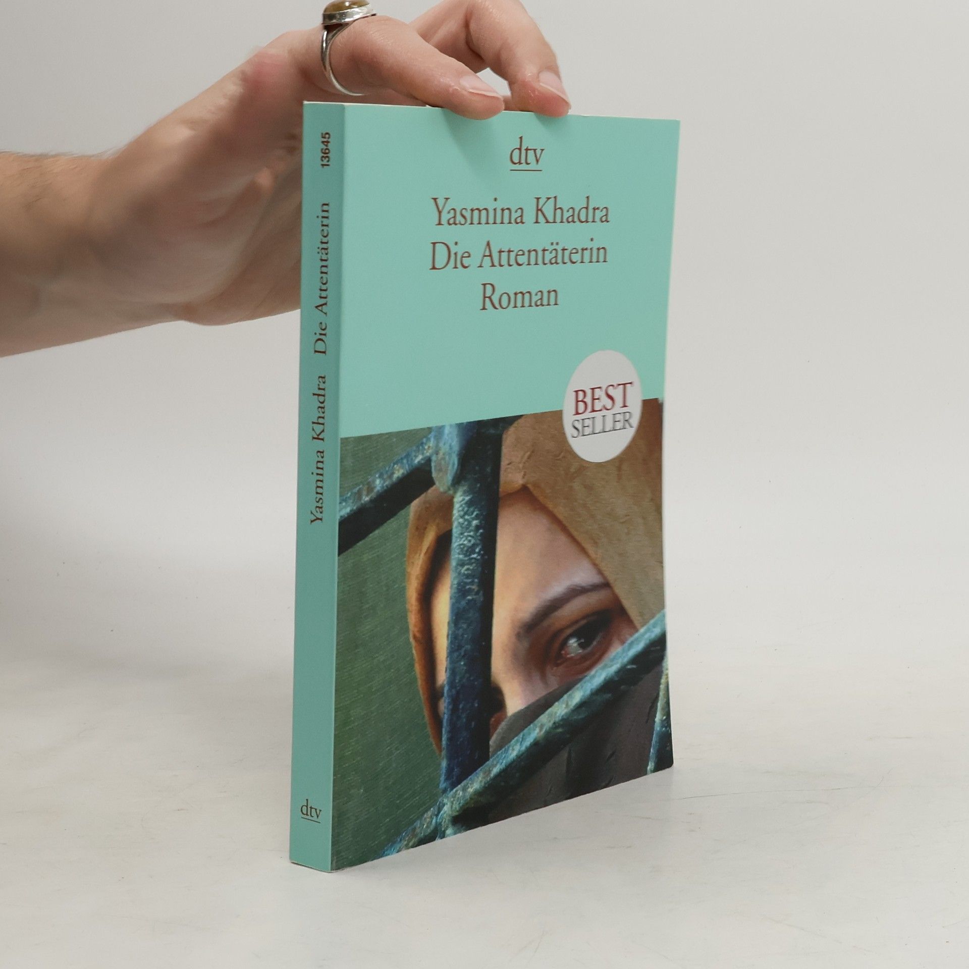 Yasmina Khadra Die Attentäterin: Roman