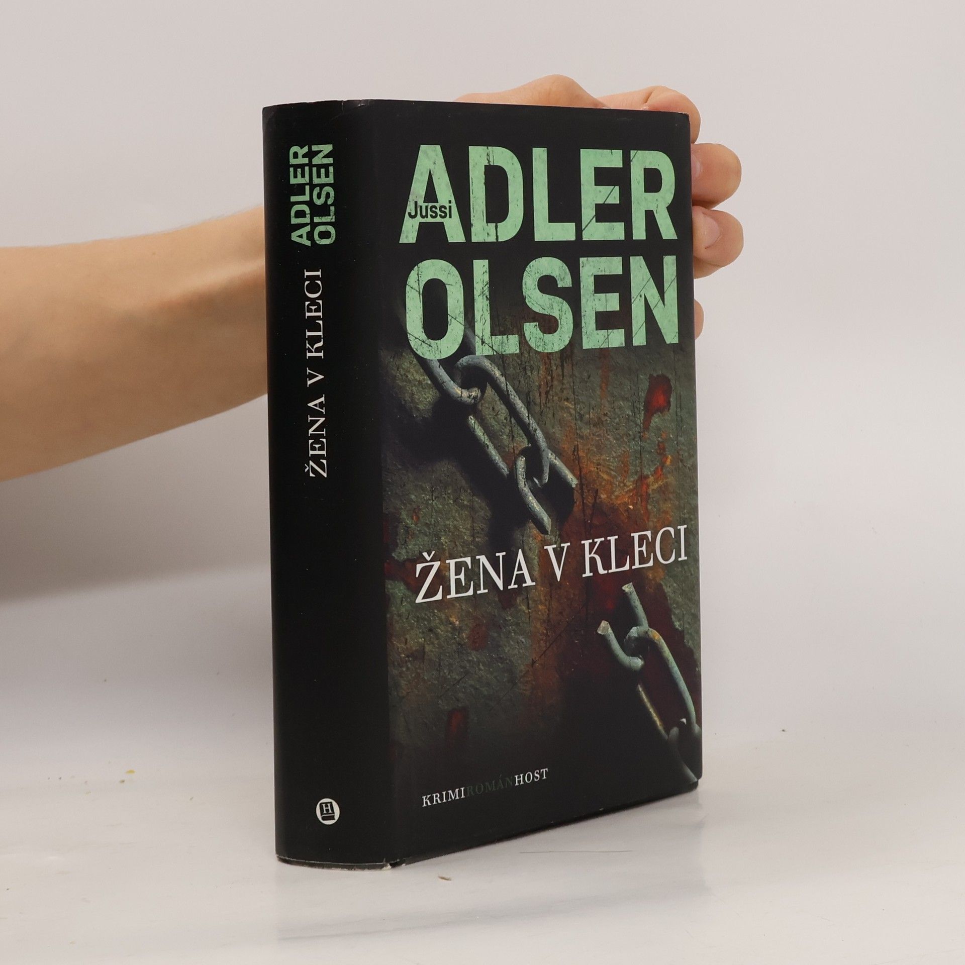 Jussi Adler-Olsen Žena v kleci