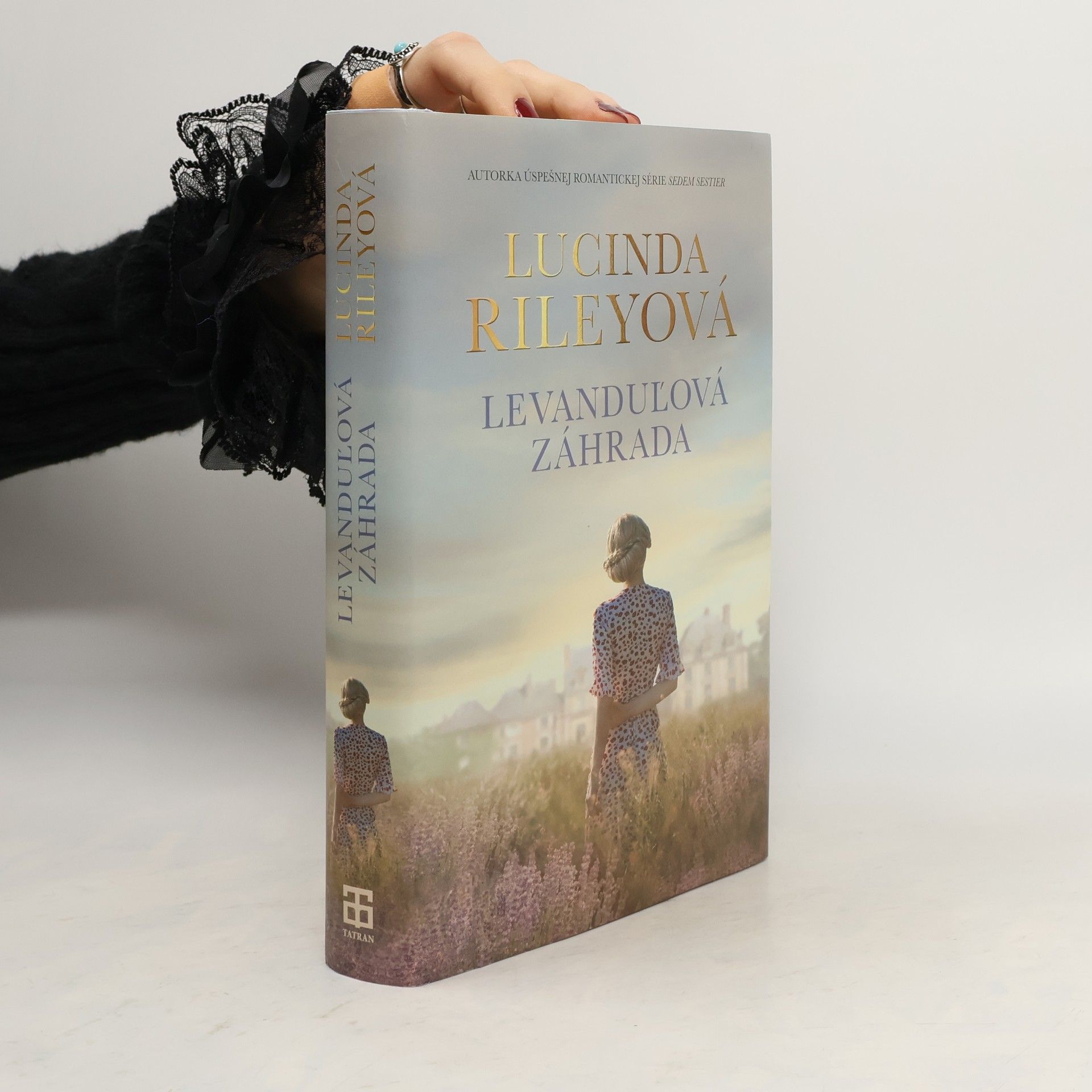 Lucinda Riley Levanduľová záhrada