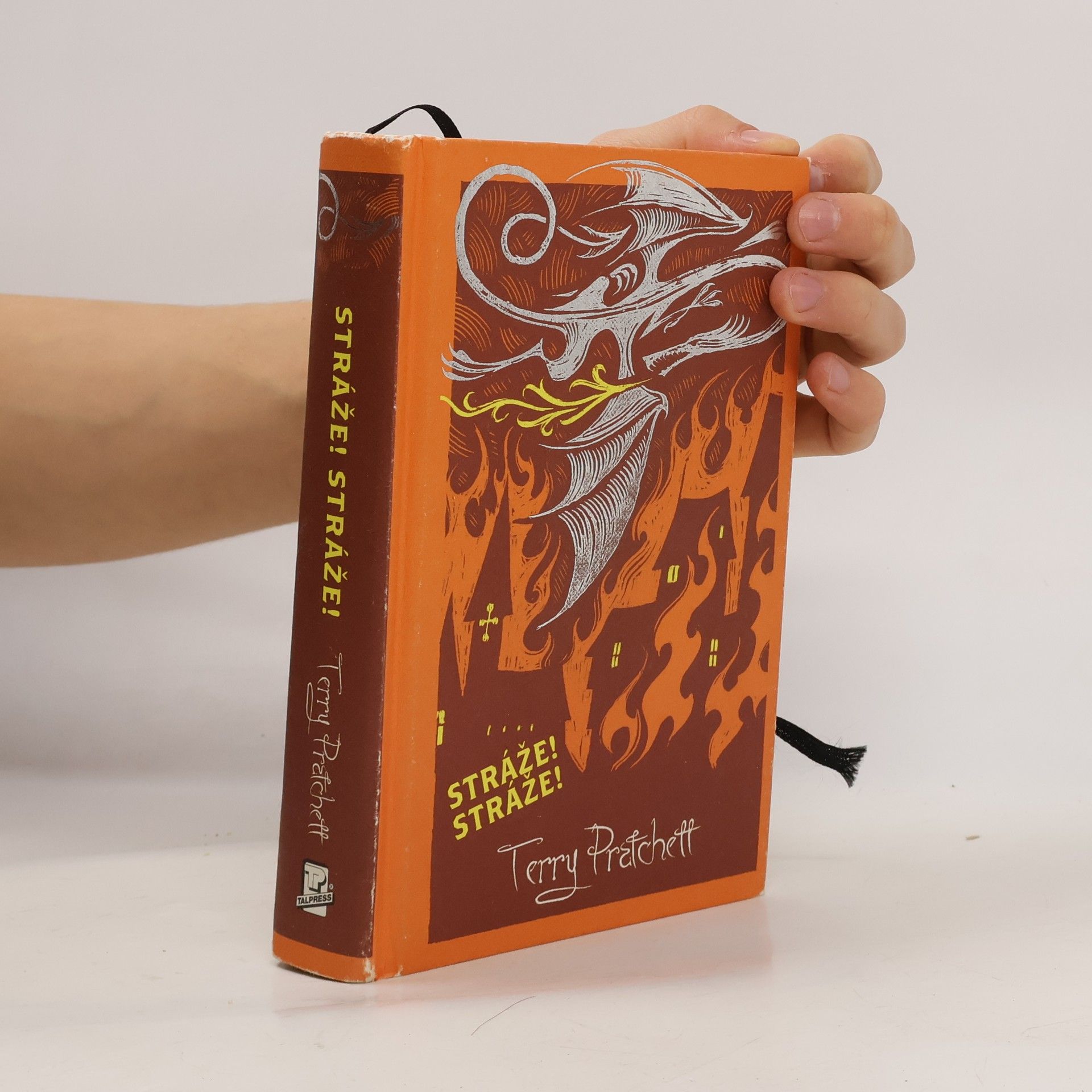 Terry Pratchett Stráže! Stráže!