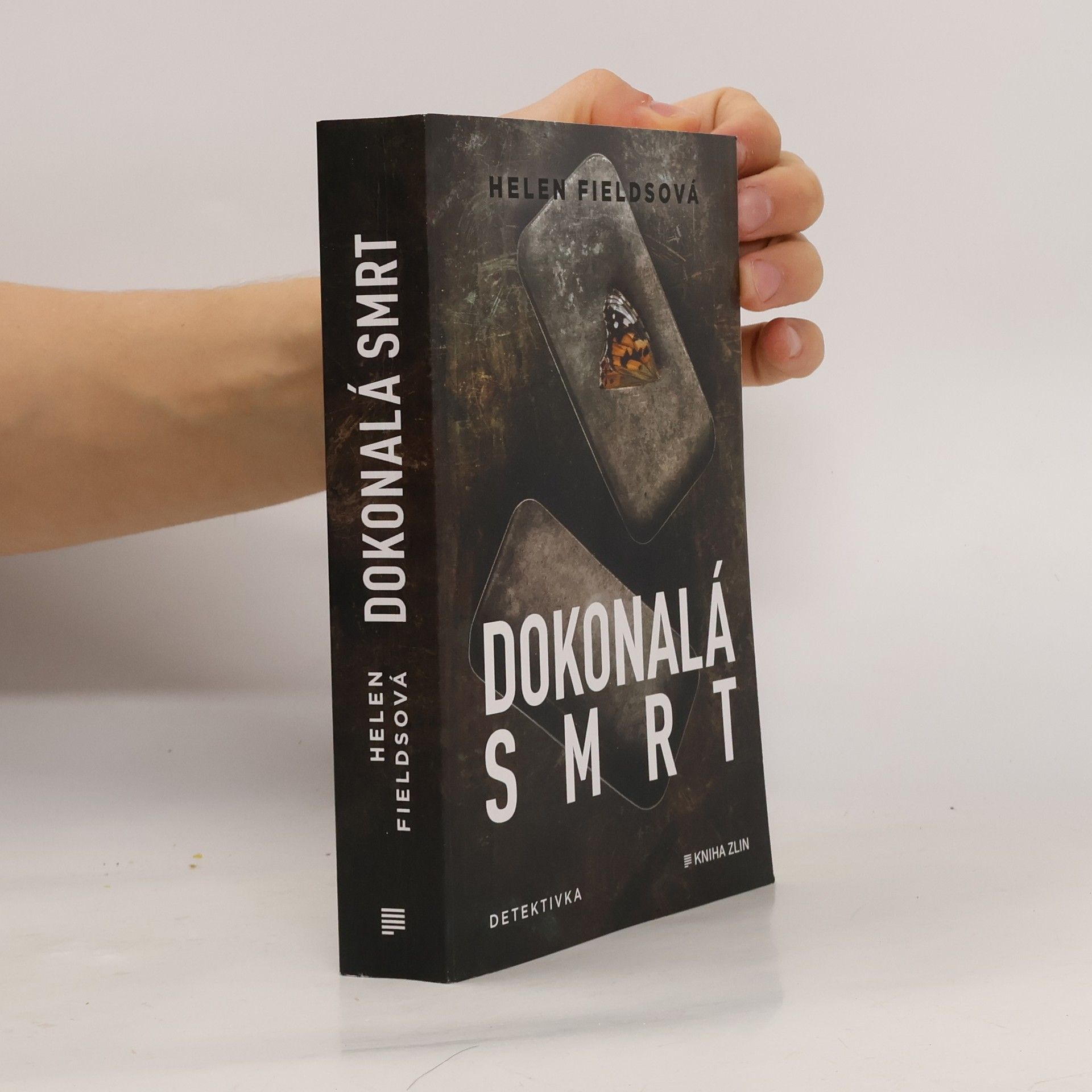 Helen Fields Dokonalá smrt