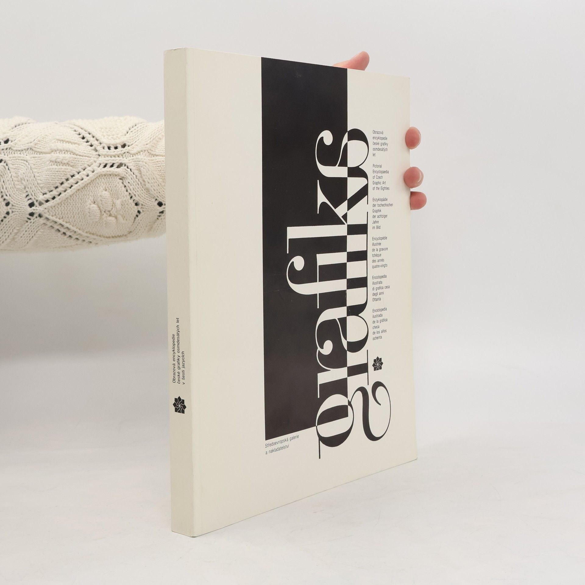 Collectif d'auteurs Grafiks: Obrazová encyklopedie české grafiky osmdesátých let v šesti jazycích