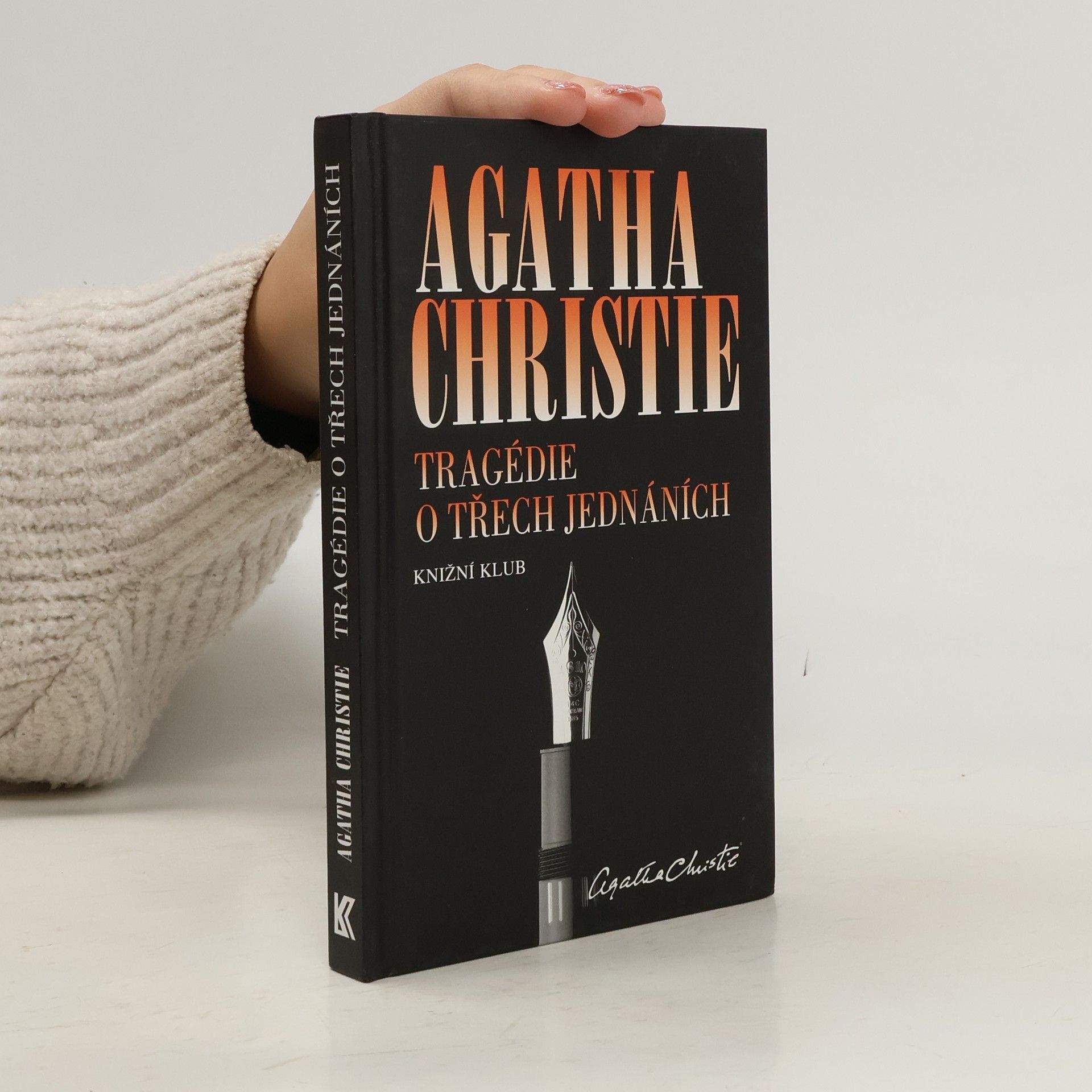Agatha Christie Tragédie o třech jednáních