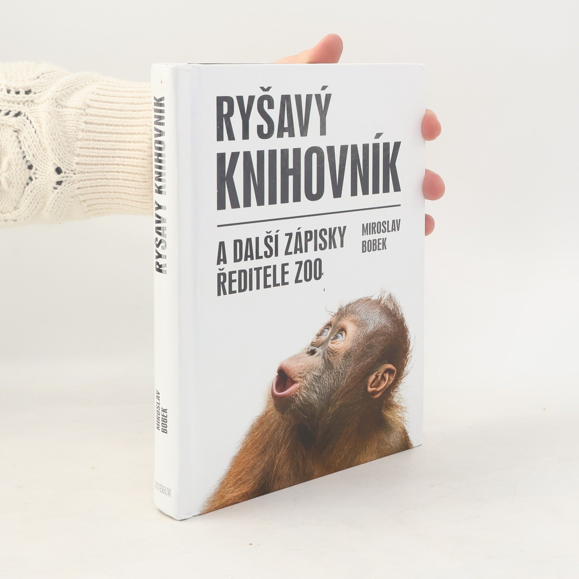 Miroslav Bobek Ryšavý knihovník a další zápisky ředitele zoo