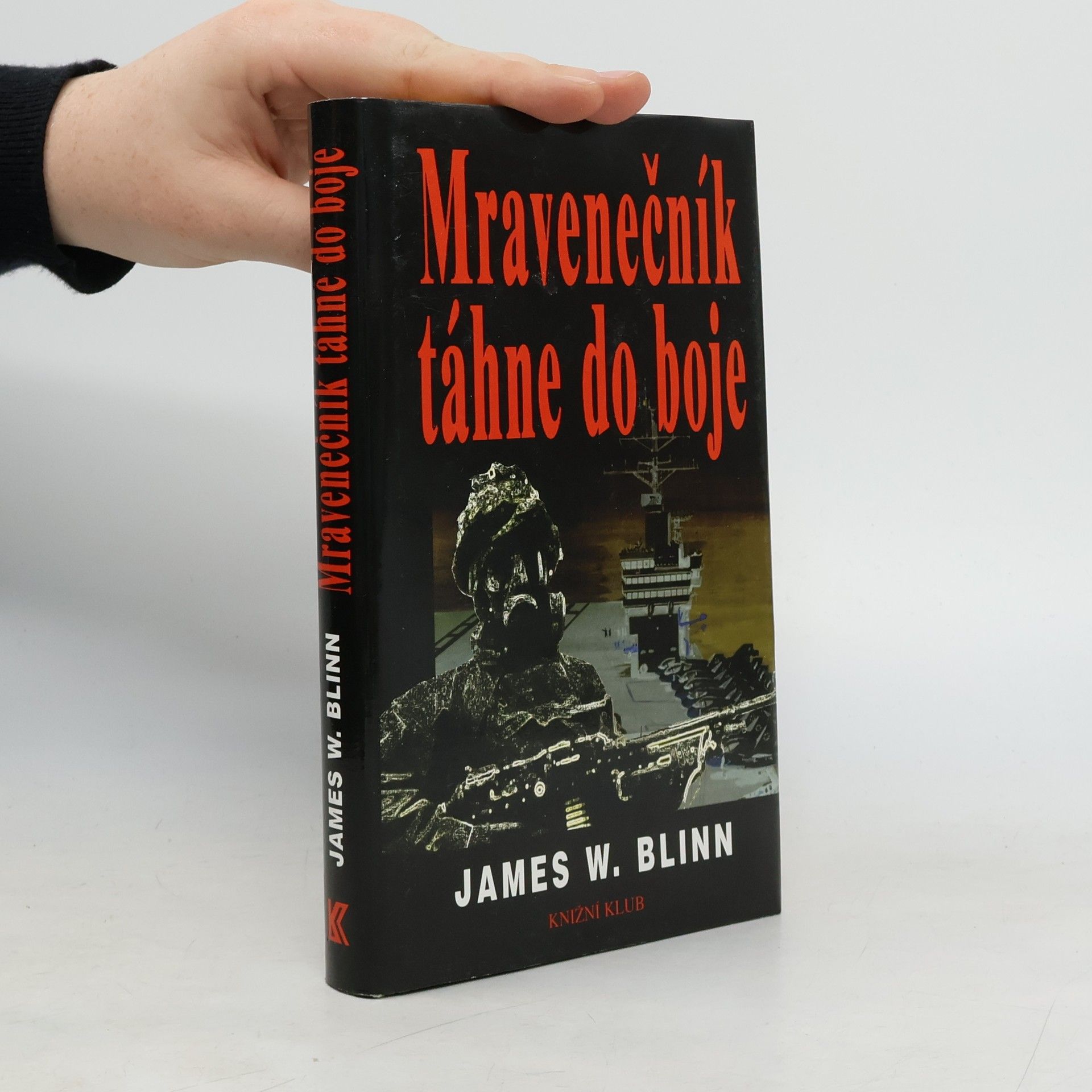 Mravenečník táhne do boje