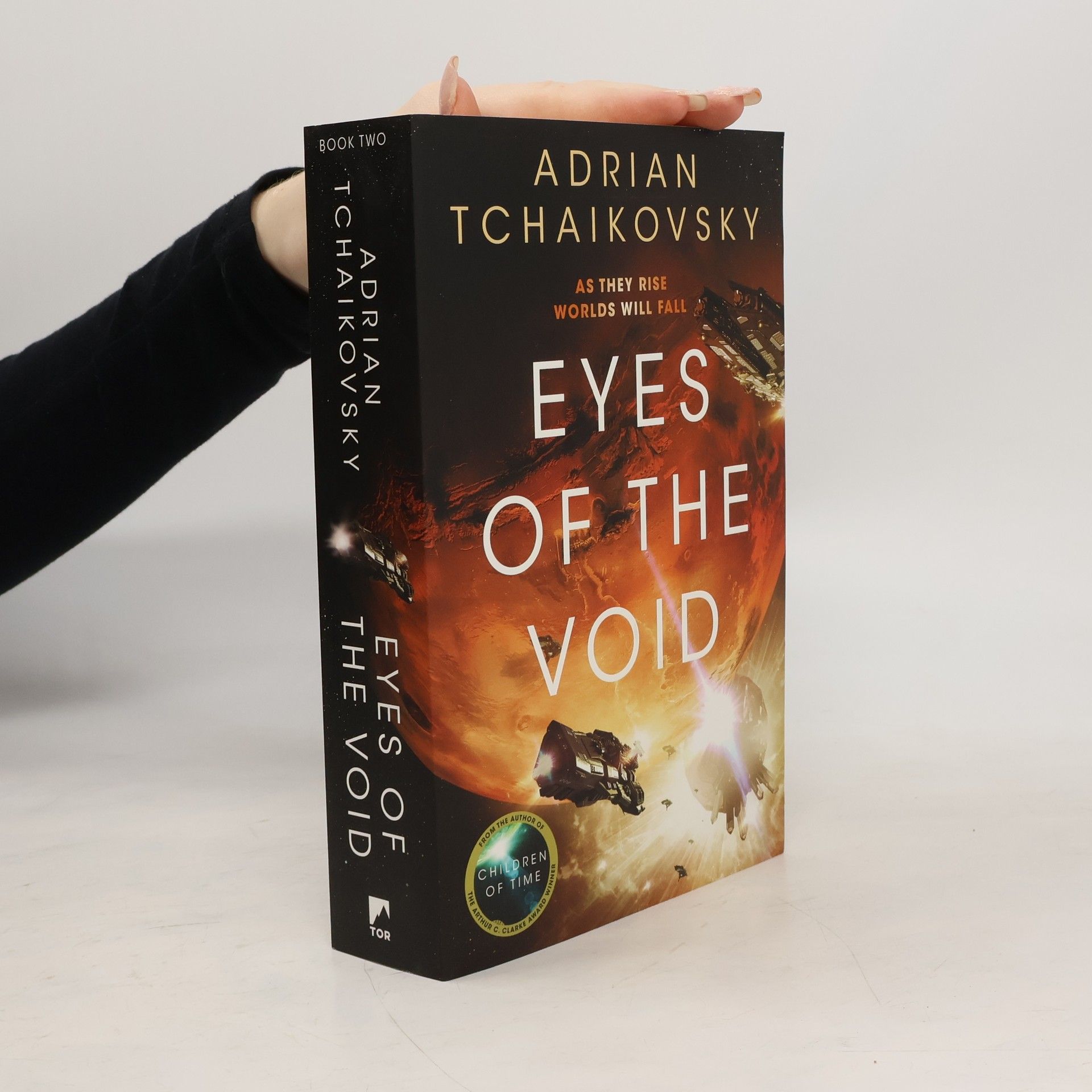 Adrian Tchaikovsky Eyes of the Void