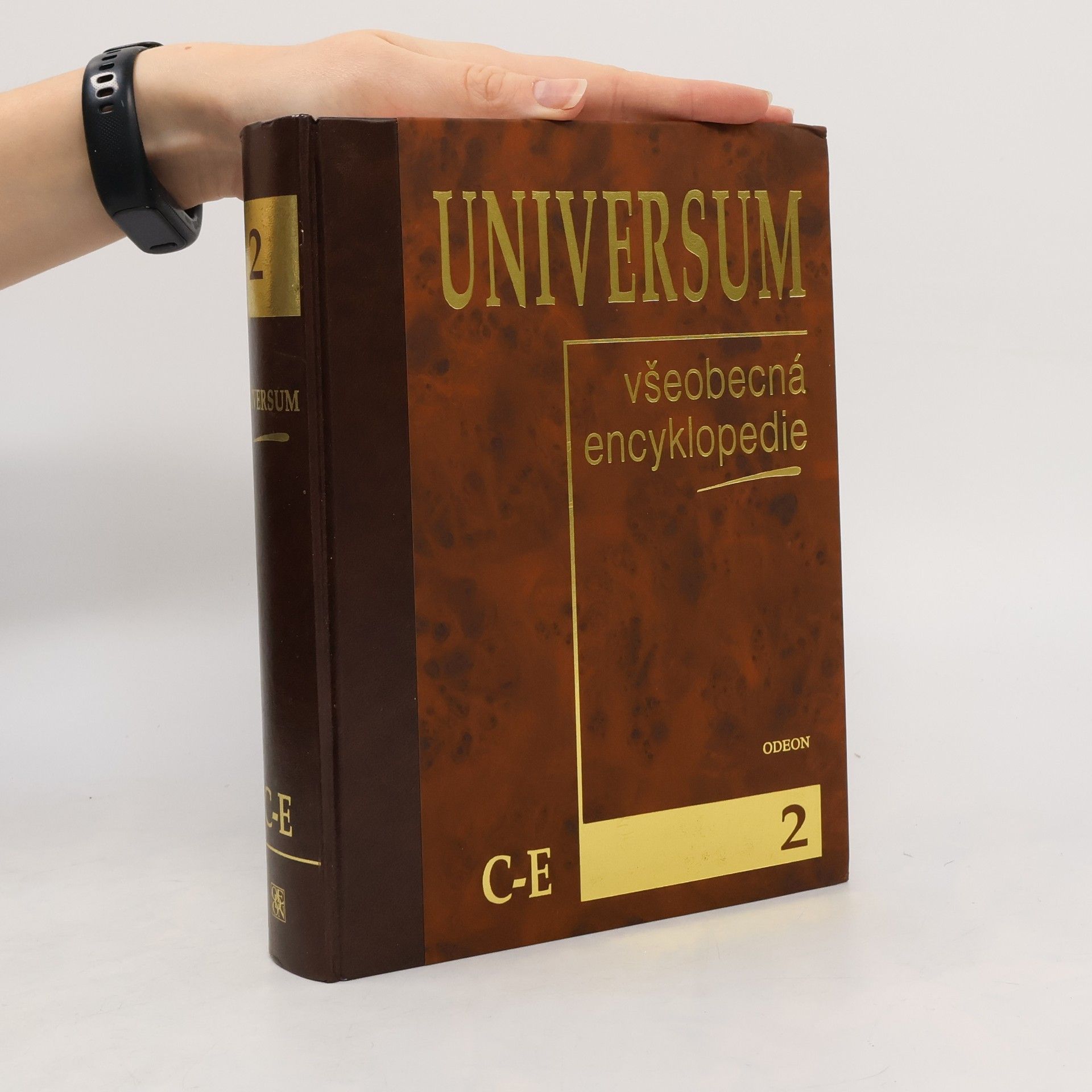 Collectif d'auteurs Universum : všeobecná encyklopedie. 2. díl, C-E