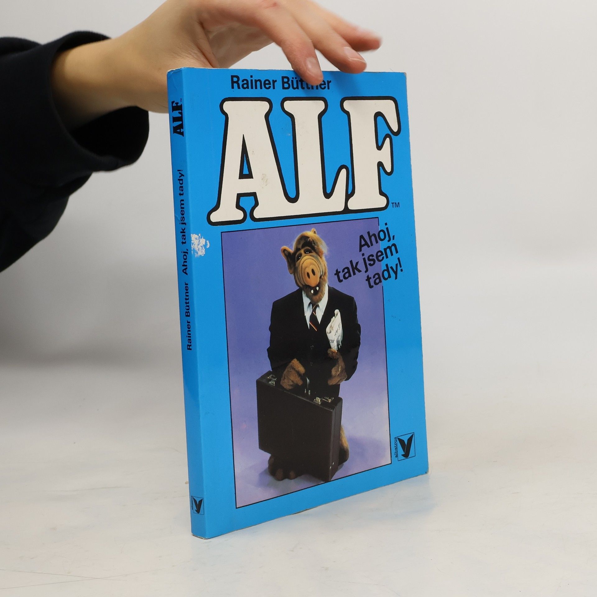 Alf. Ahoj, tak jsem tady!