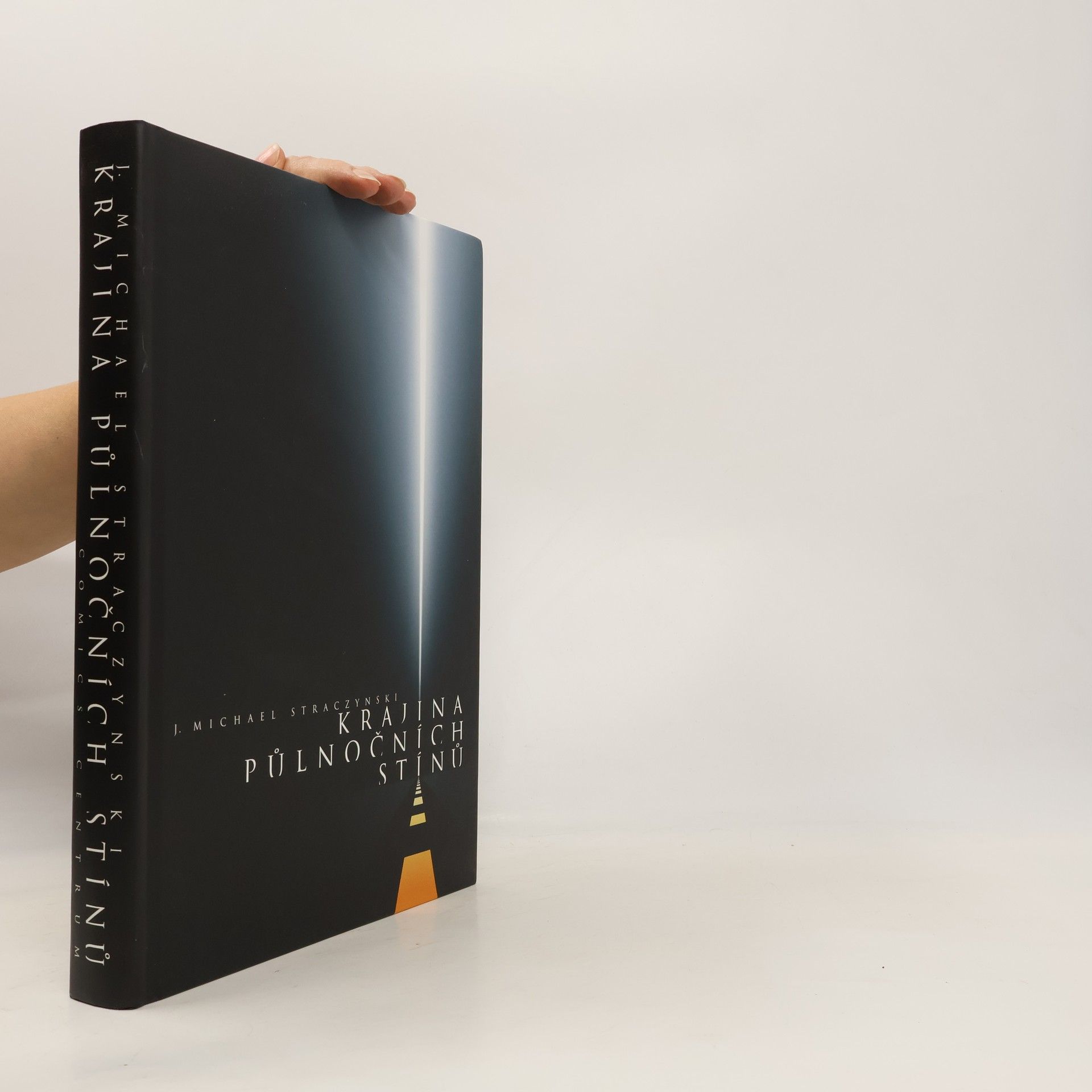 J. Michael Straczynski Krajina půlnočních stínů