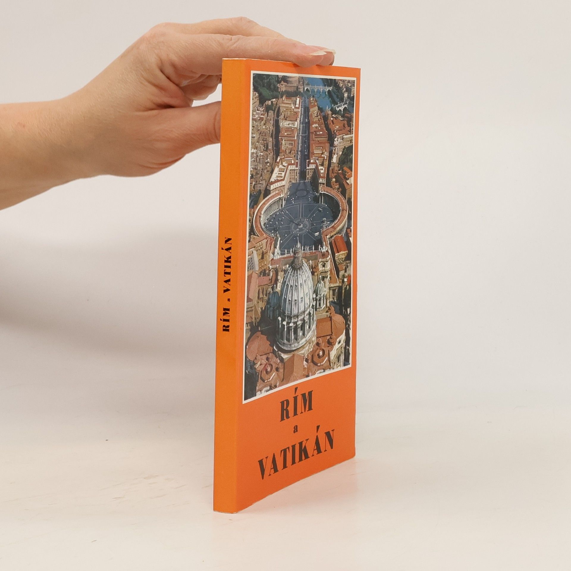 Kolektív autorov Rím a Vatikán