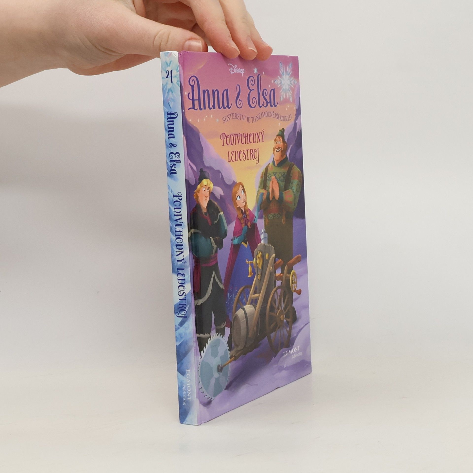 Kolektív autorov Anna & Elsa. Podivuhodný ledostroj